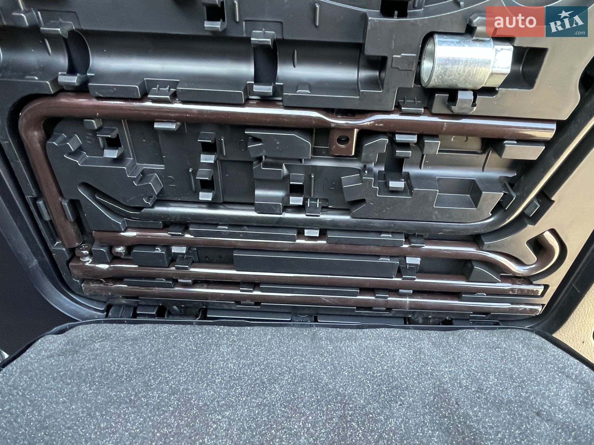 Lexus GX 2021 VIN JTJAM7BX2M5296611 фото оголошення 78 з 88