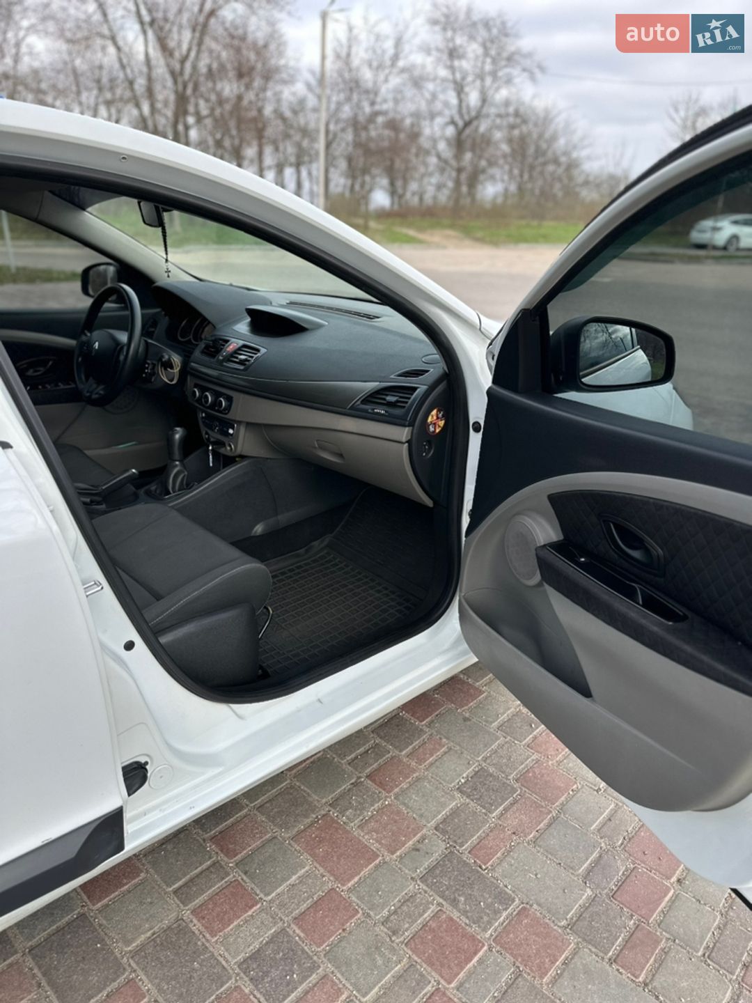 Renault Megane 2010 VIN VF1BZ1A0543368791 фото оголошення 6 з 9