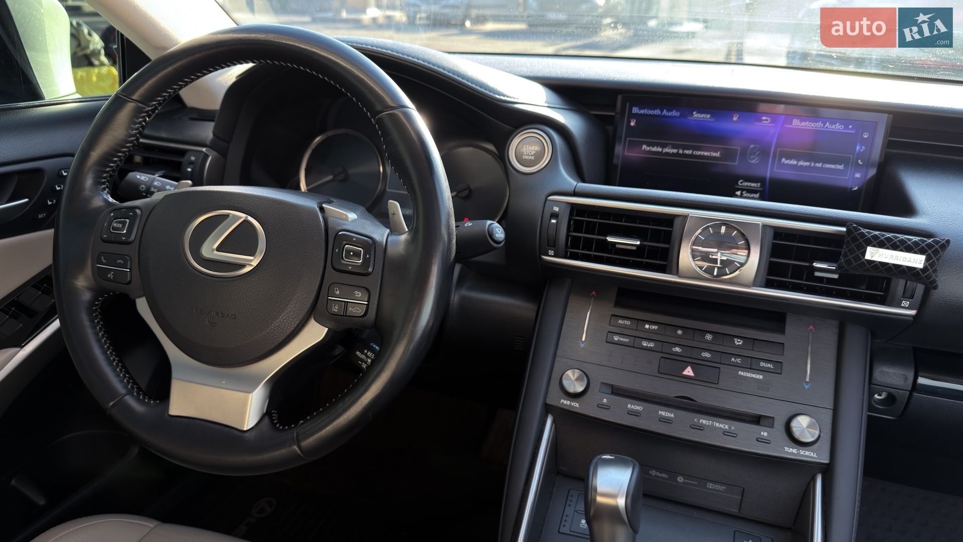 Lexus IS 2019 VIN JTHC81D21K5039403 фото оголошення 15 з 19