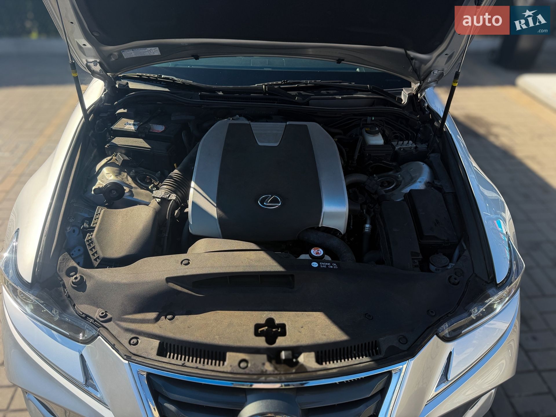 Lexus IS 2019 VIN JTHC81D21K5039403 фото оголошення 18 з 19