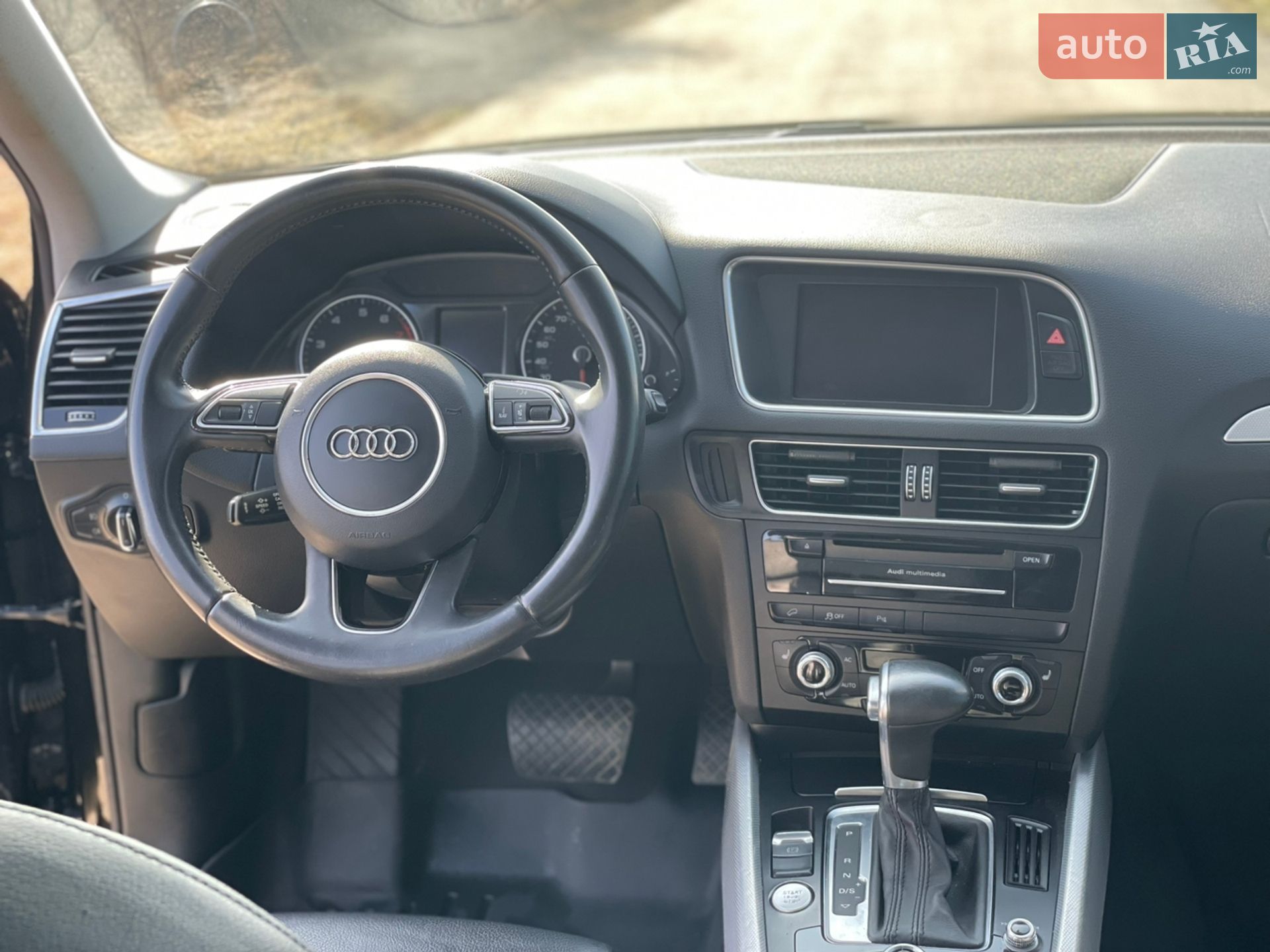 Audi Q5 2013 VIN WA1LFAFP2EA008280 фото оголошення 10 з 23