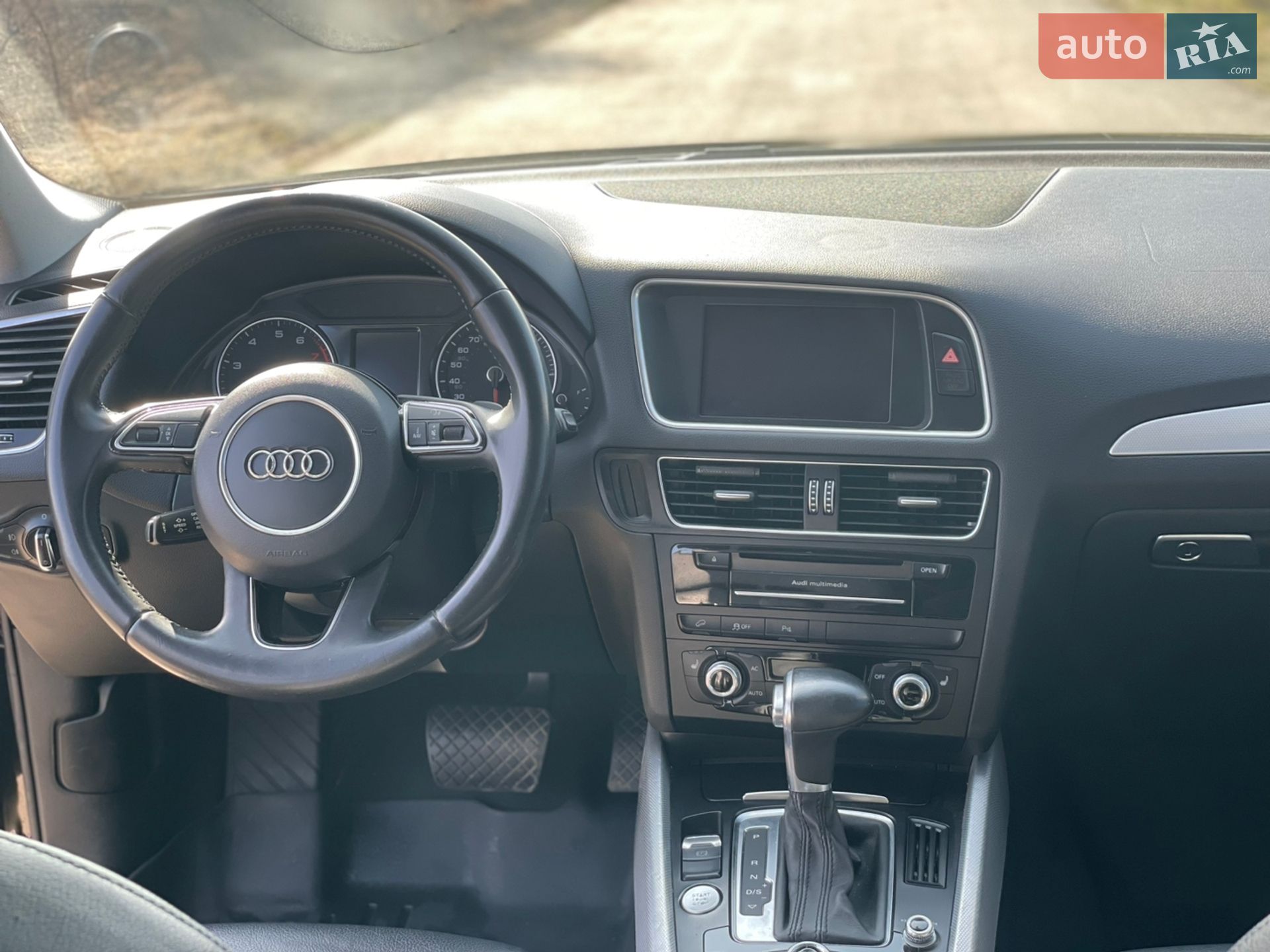 Audi Q5 2013 VIN WA1LFAFP2EA008280 фото оголошення 9 з 23
