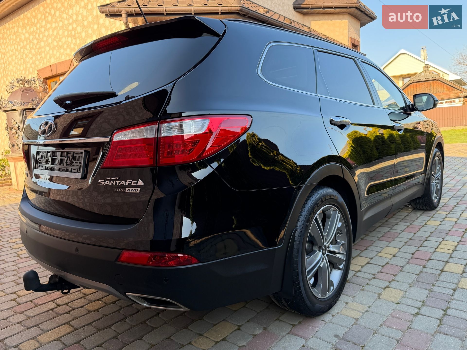 Hyundai Grand Santa Fe 2014 VIN KMHSN81XDEU077067 фото оголошення 14 з 131