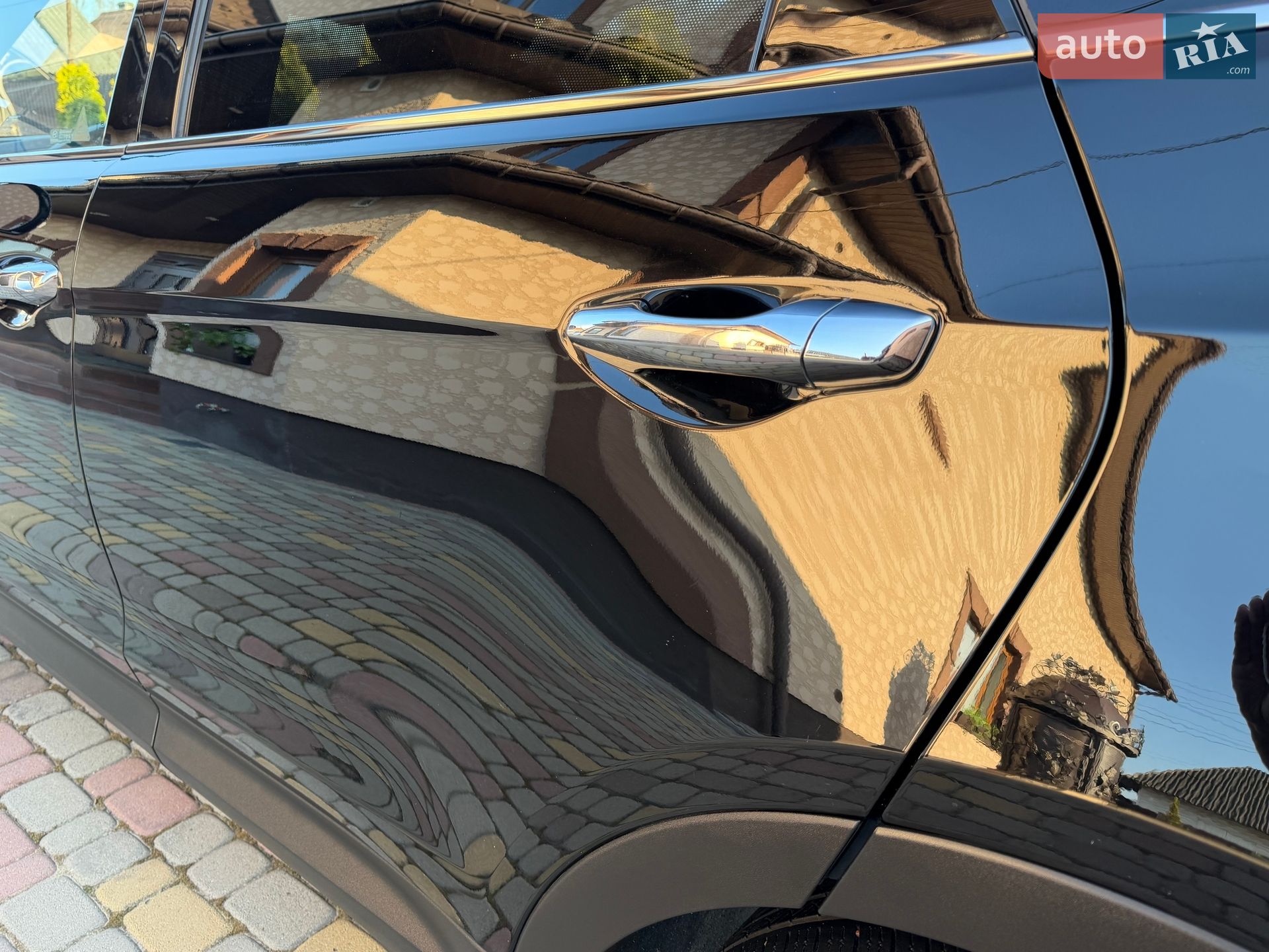 Hyundai Grand Santa Fe 2014 VIN KMHSN81XDEU077067 фото оголошення 18 з 131