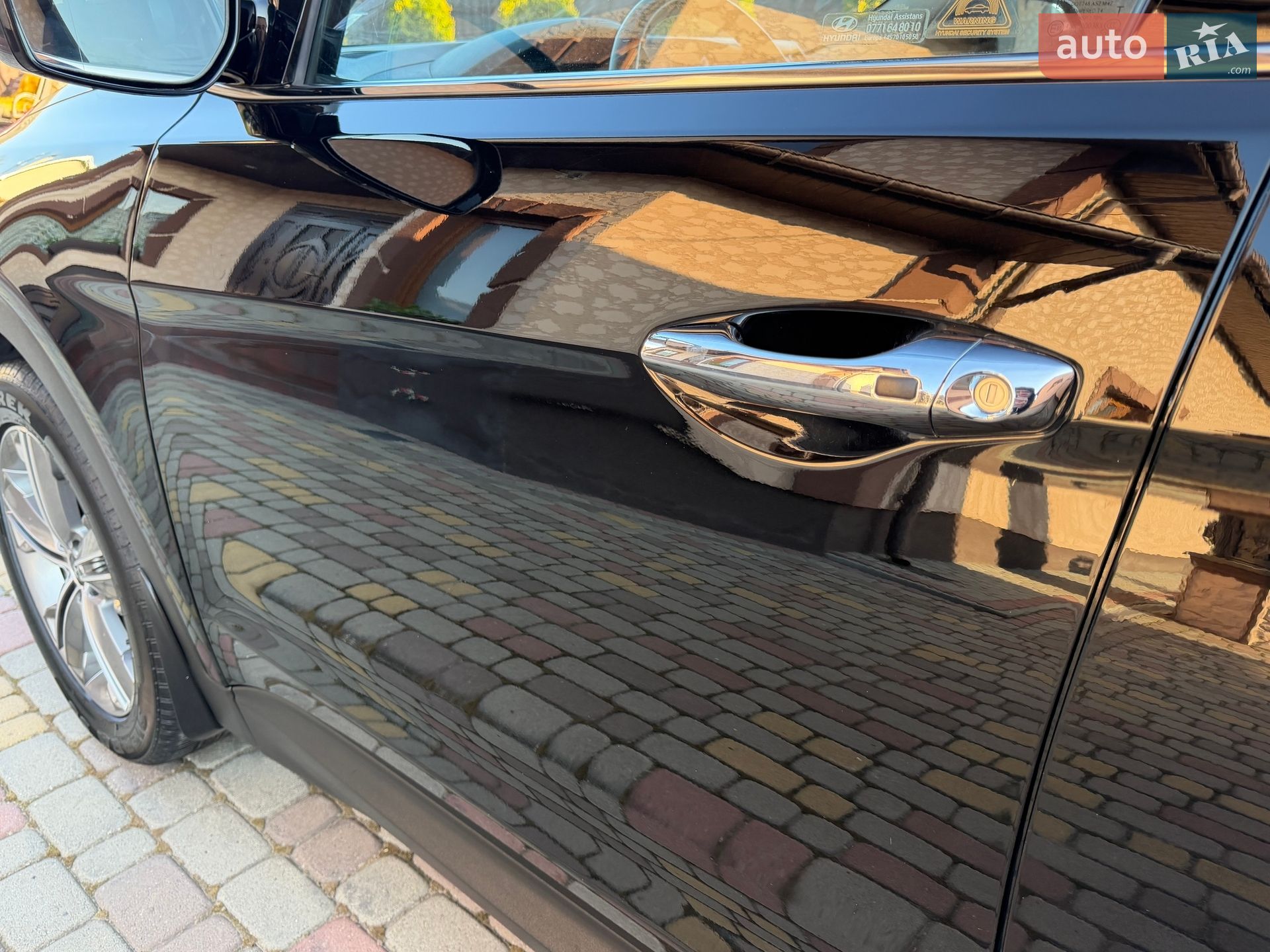 Hyundai Grand Santa Fe 2014 VIN KMHSN81XDEU077067 фото оголошення 19 з 131