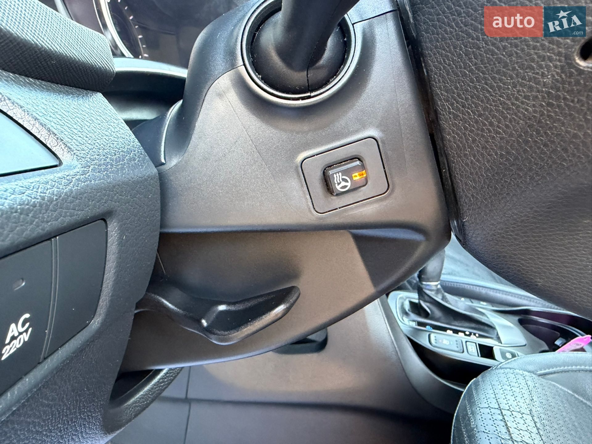 Hyundai Grand Santa Fe 2014 VIN KMHSN81XDEU077067 фото оголошення 105 з 131