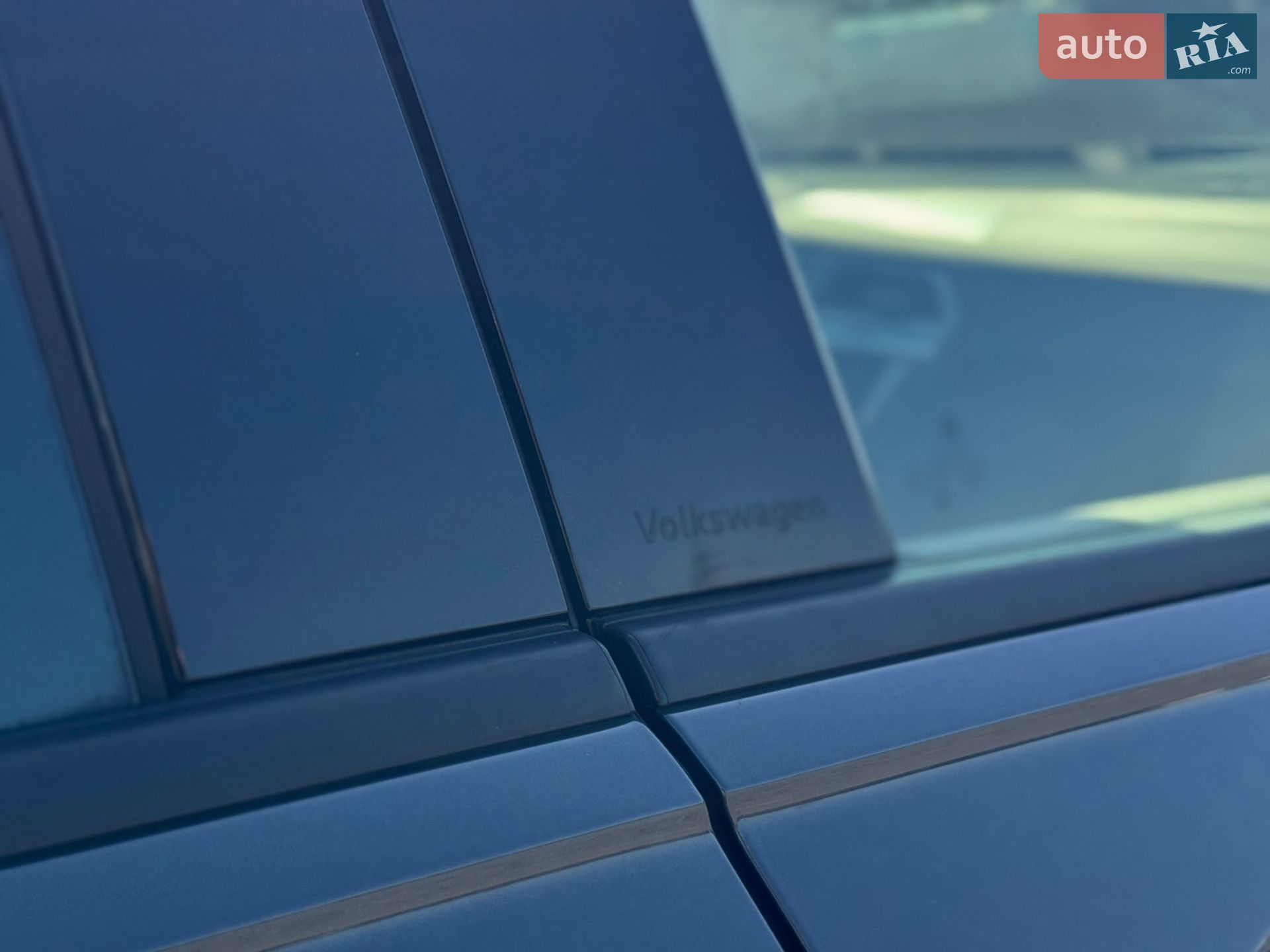 Volkswagen Tiguan 2022 VIN WVGZZZ5N9PW000944 фото оголошення 7 з 66