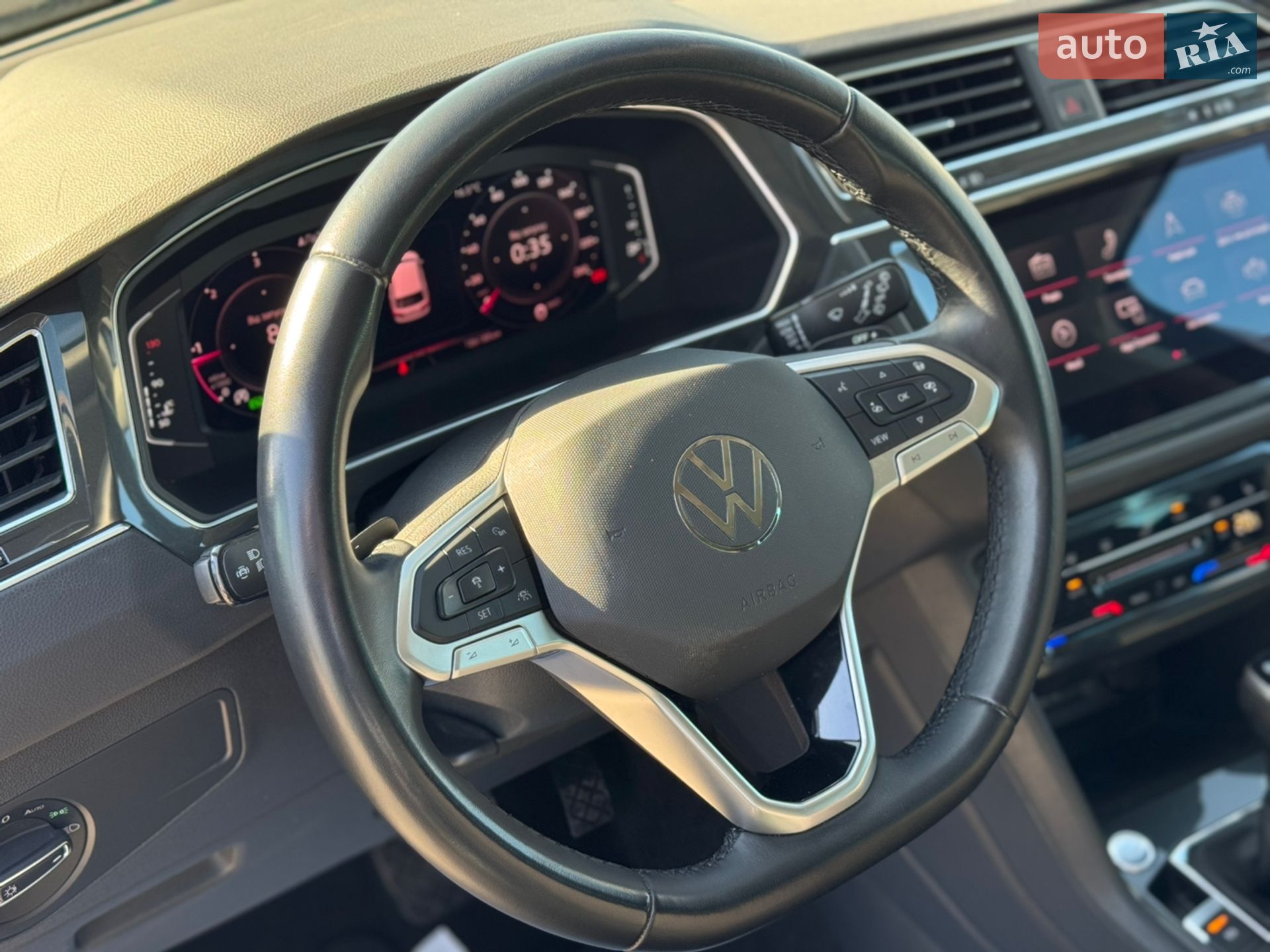 Volkswagen Tiguan 2022 VIN WVGZZZ5N9PW000944 фото оголошення 20 з 66