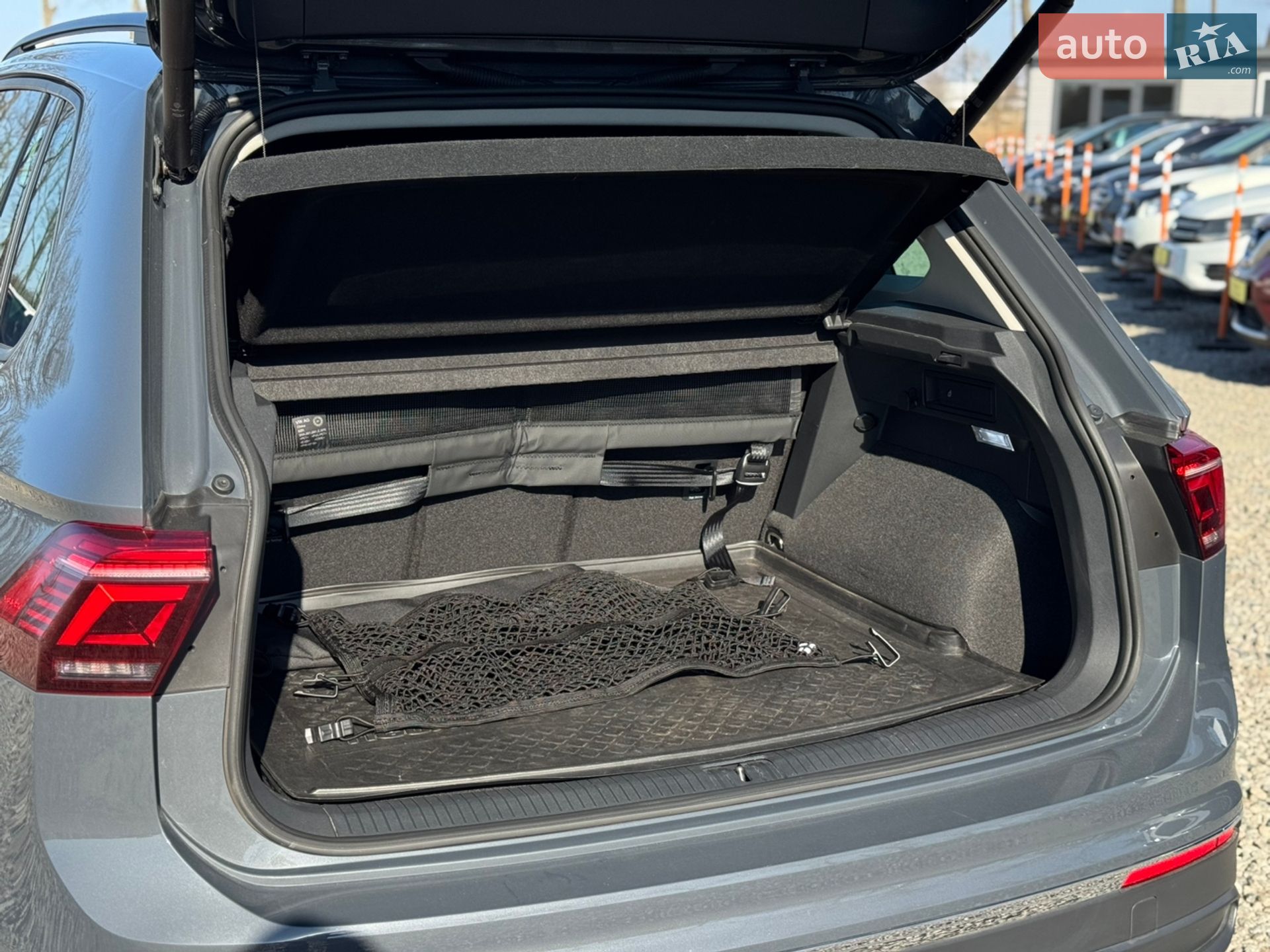 Volkswagen Tiguan 2022 VIN WVGZZZ5N9PW000944 фото оголошення 47 з 66