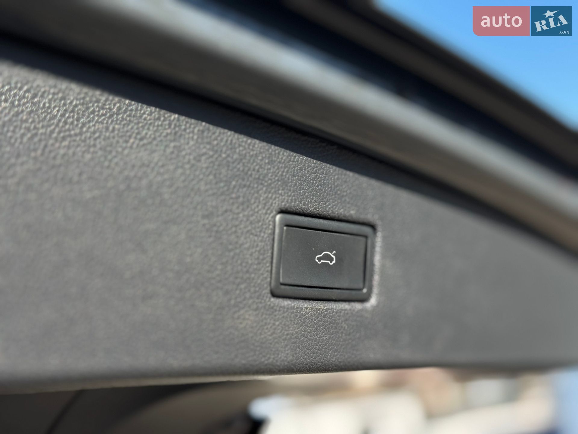 Volkswagen Tiguan 2022 VIN WVGZZZ5N9PW000944 фото оголошення 48 з 66