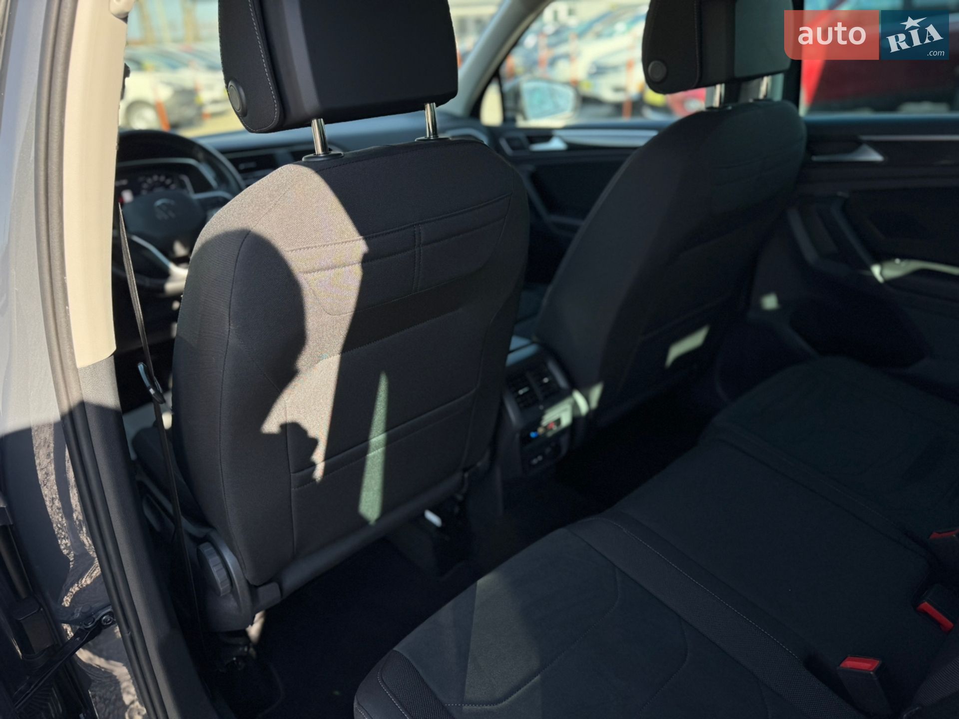 Volkswagen Tiguan 2022 VIN WVGZZZ5N9PW000944 фото оголошення 41 з 66
