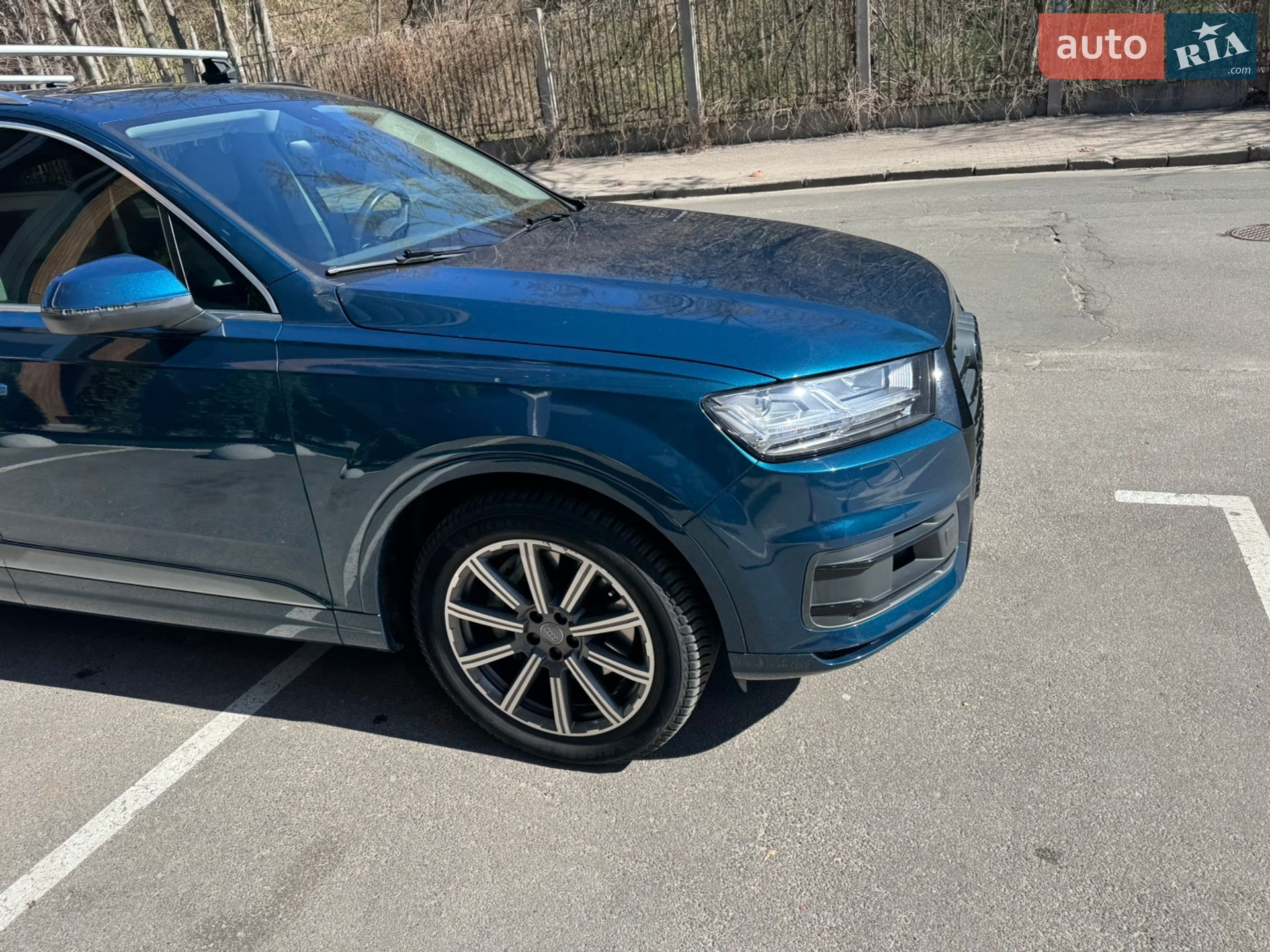Audi Q7 2017 VIN WA1VAAF78JD023902 фото оголошення 5 з 26