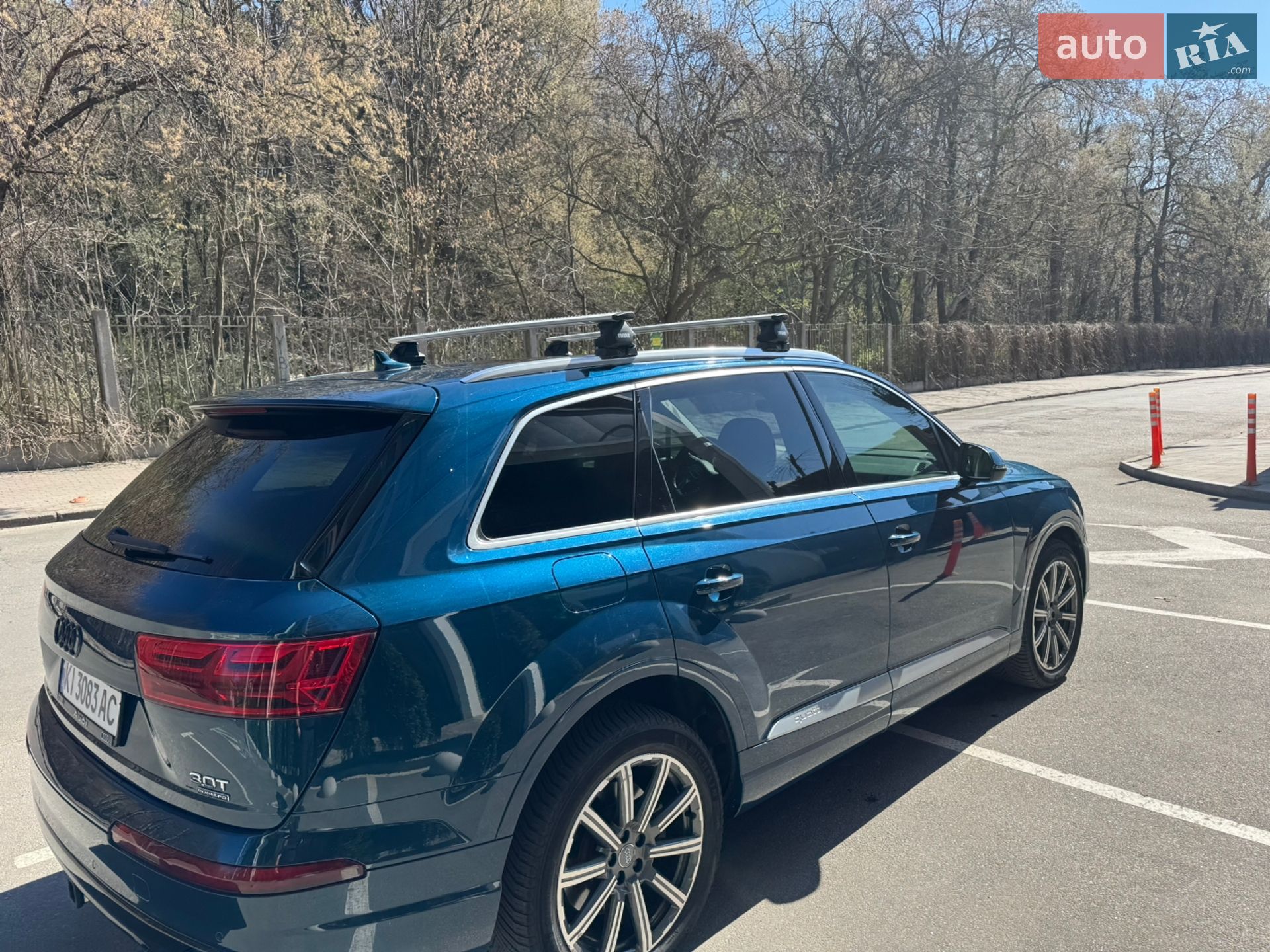 Audi Q7 2017 VIN WA1VAAF78JD023902 фото оголошення 21 з 26