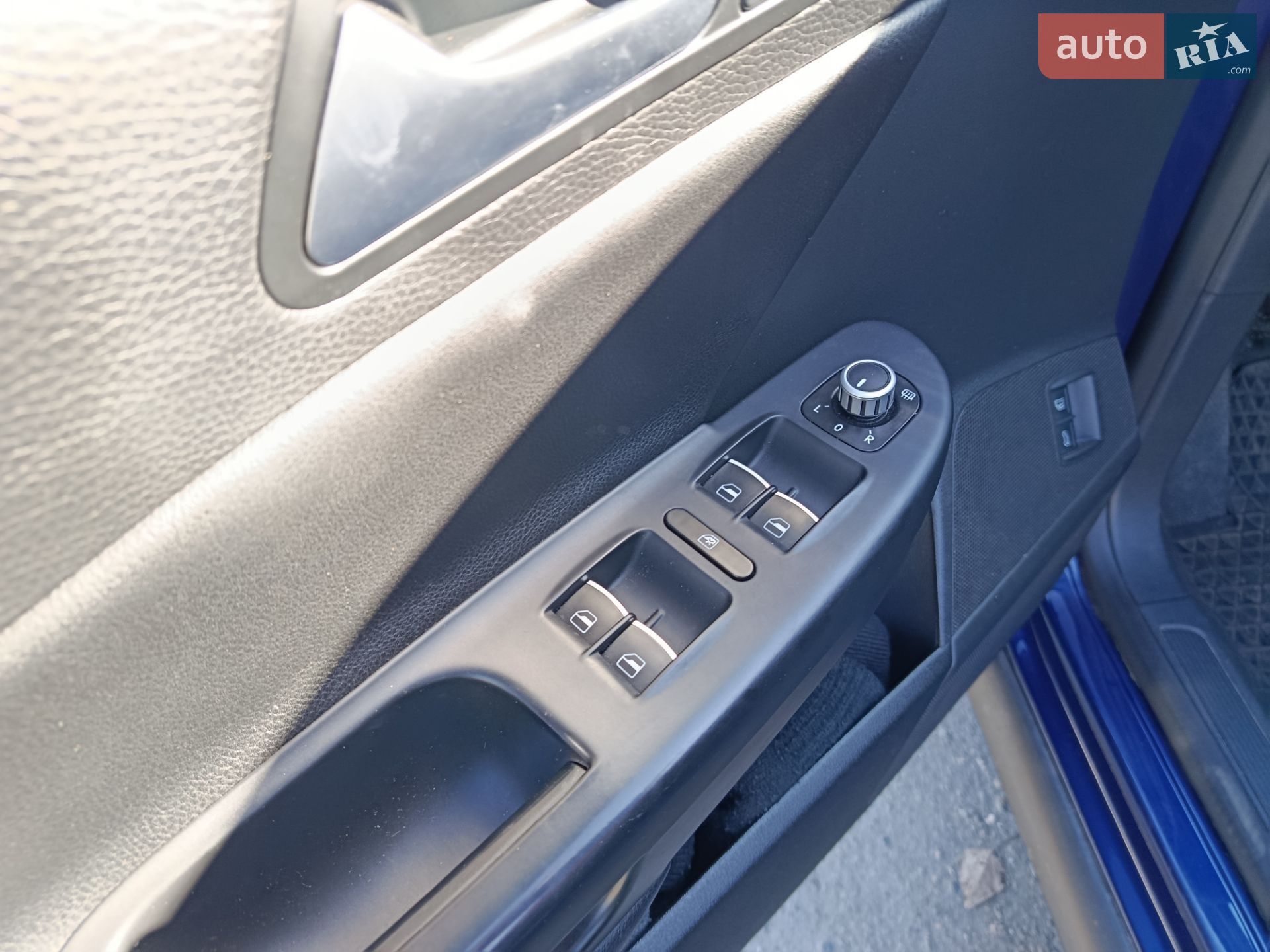 Volkswagen Passat 2009 VIN WVWZZZ3CZAE027860 фото оголошення 3 з 15