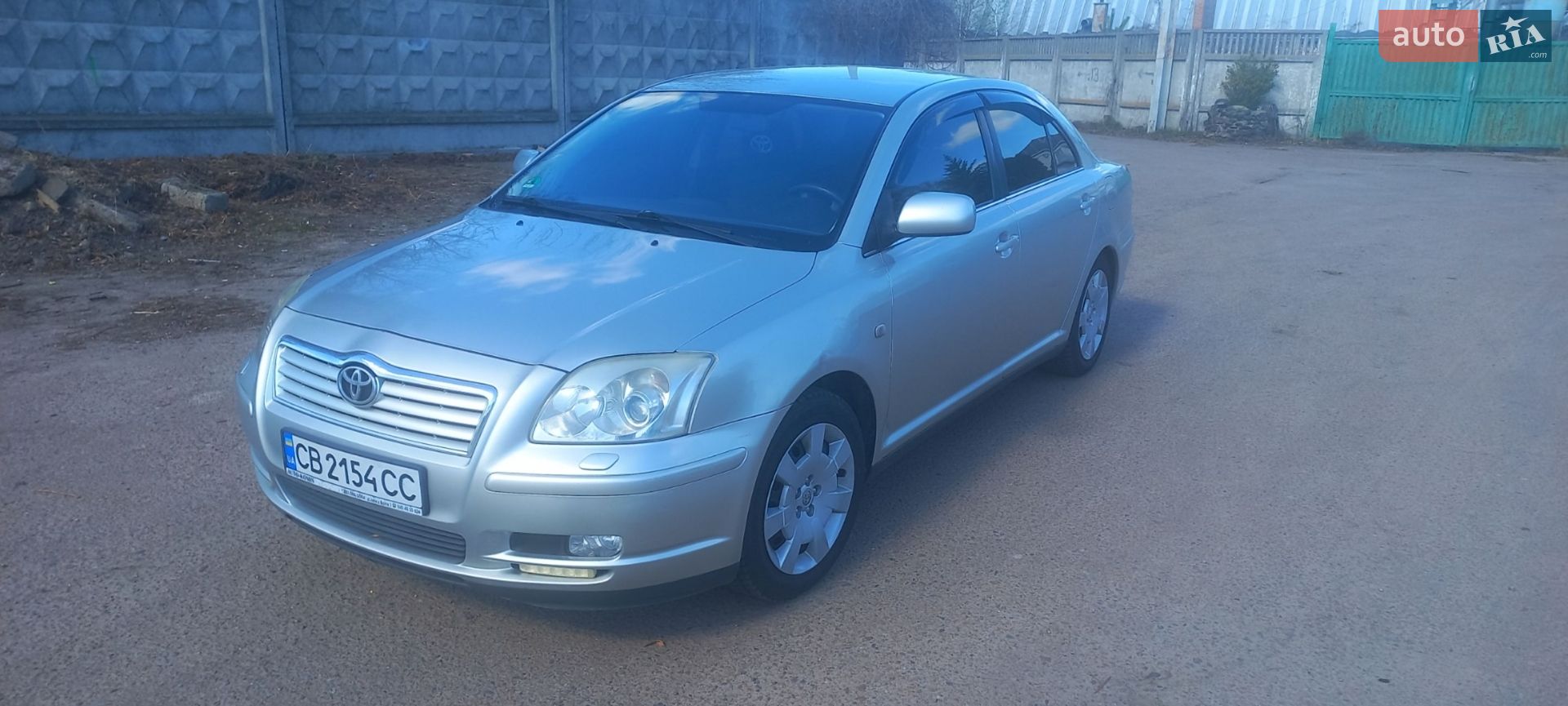 Toyota Avensis 2003 VIN SB1BR56L30E012258 фото оголошення 2 з 29