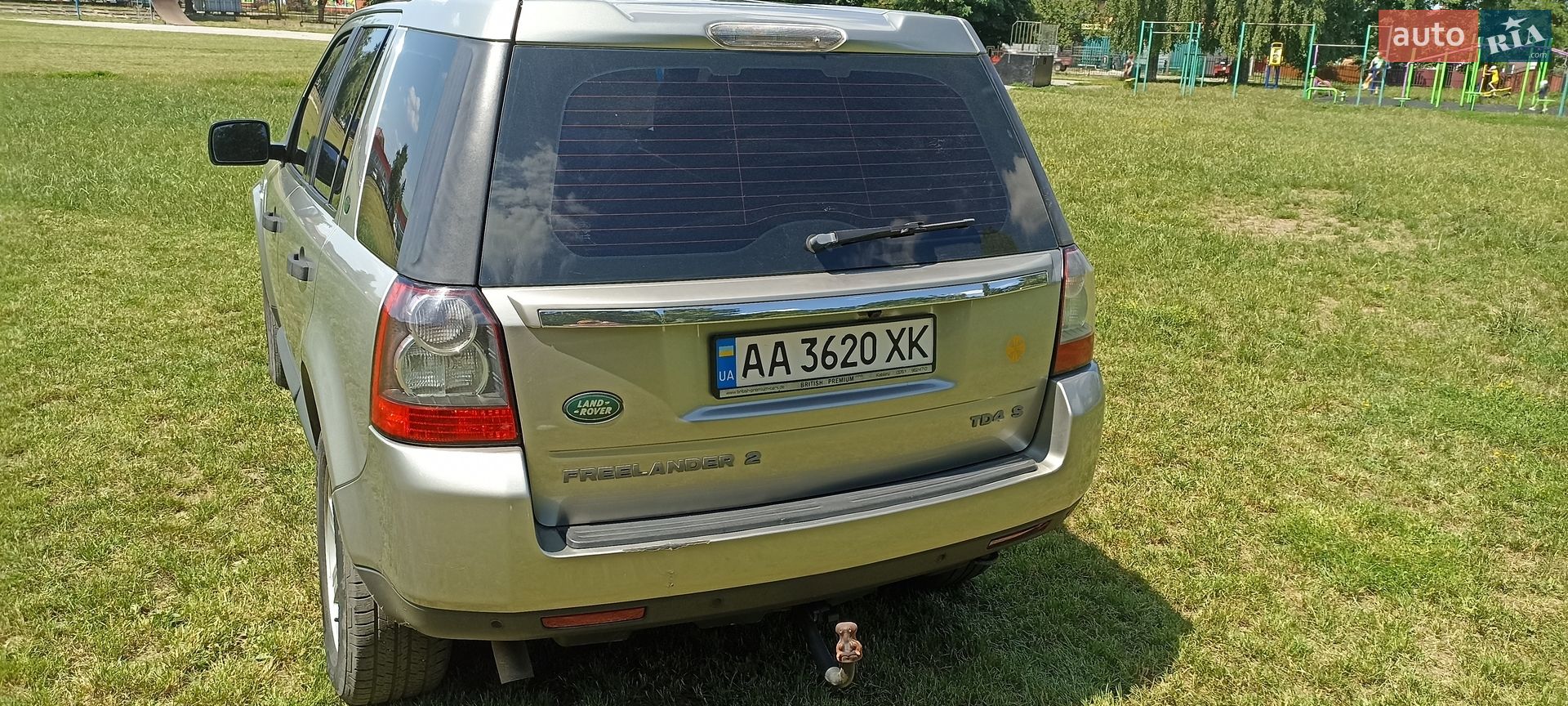Land Rover Freelander 2011 VIN SALFA2DC6BH256423 фото оголошення 4 з 16