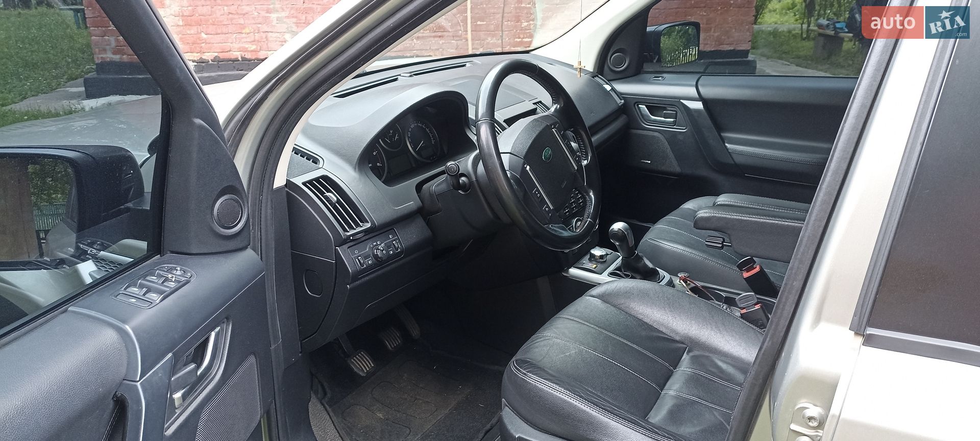 Land Rover Freelander 2011 VIN SALFA2DC6BH256423 фото оголошення 8 з 16
