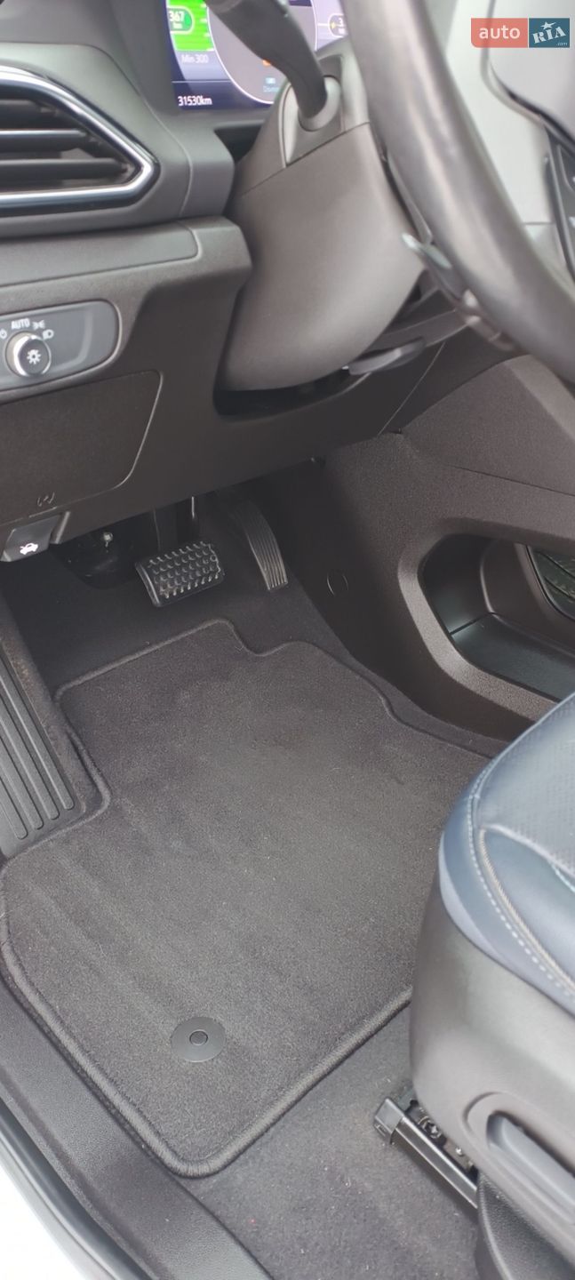 Chevrolet Bolt EUV 2023 VIN 1G1FY6S09P4158657 фото оголошення 30 з 31