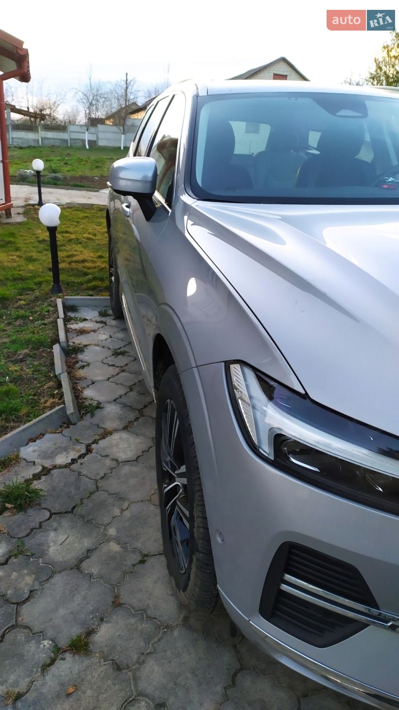 Volvo XC60 2022 VIN YV1UZK5VDN1079682 фото оголошення 32 з 38