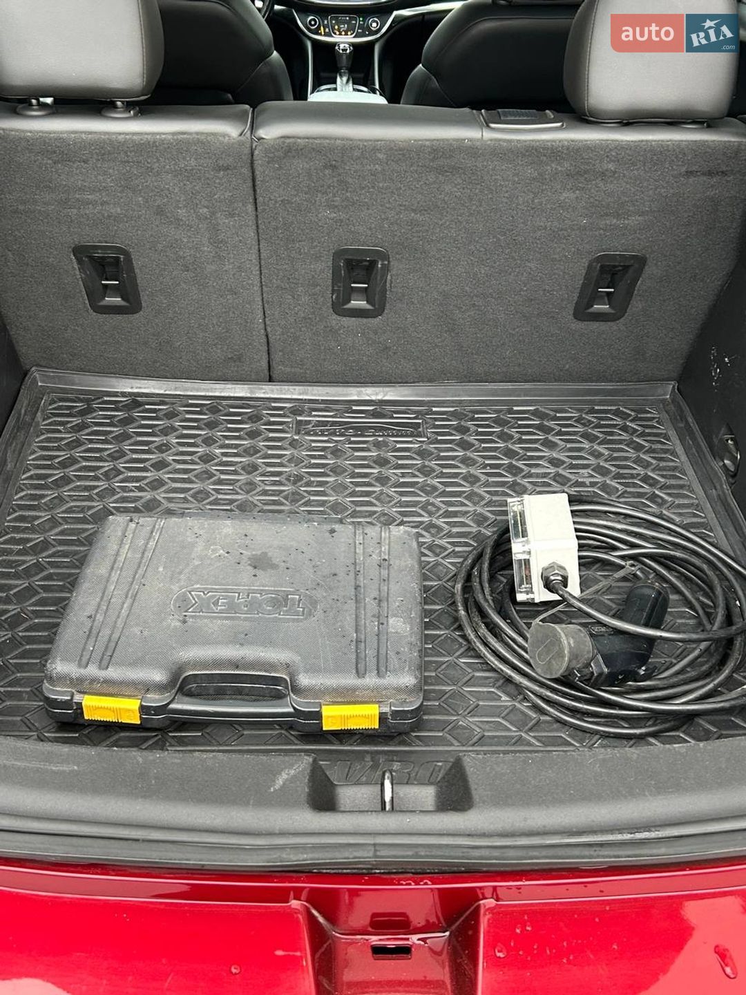 Chevrolet Volt 2018 VIN 1G1RD6S57JU147314 фото оголошення 4 з 13