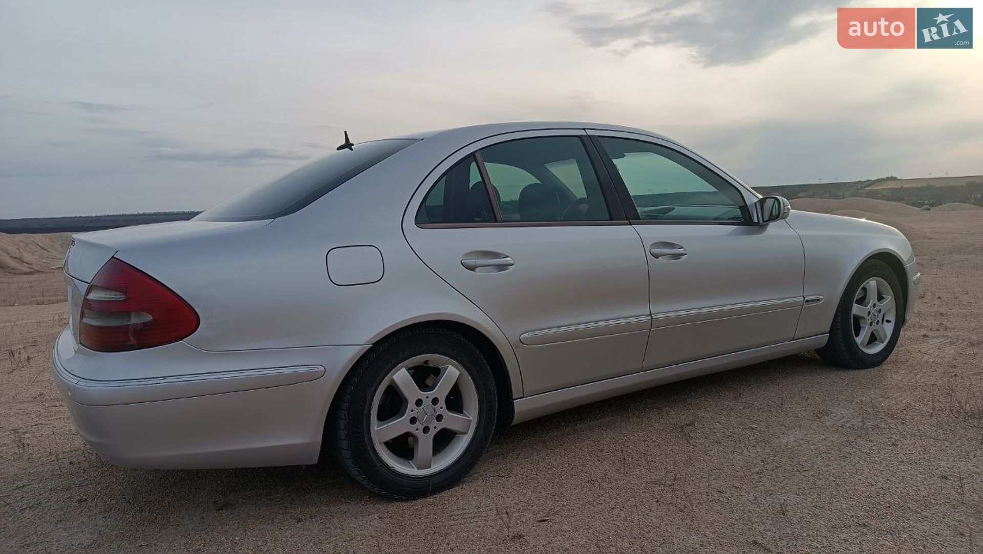Mercedes-Benz E-Class 2003 VIN WDB2110161A411315 фото оголошення 10 з 29