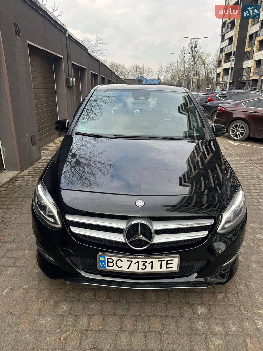Mercedes-Benz B-Class 2015 VIN WDD2462121J325935 фото оголошення 3 з 37