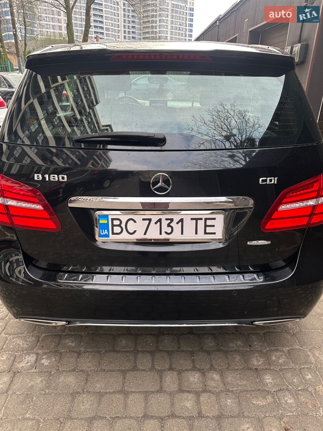 Mercedes-Benz B-Class 2015 VIN WDD2462121J325935 фото оголошення 4 з 37