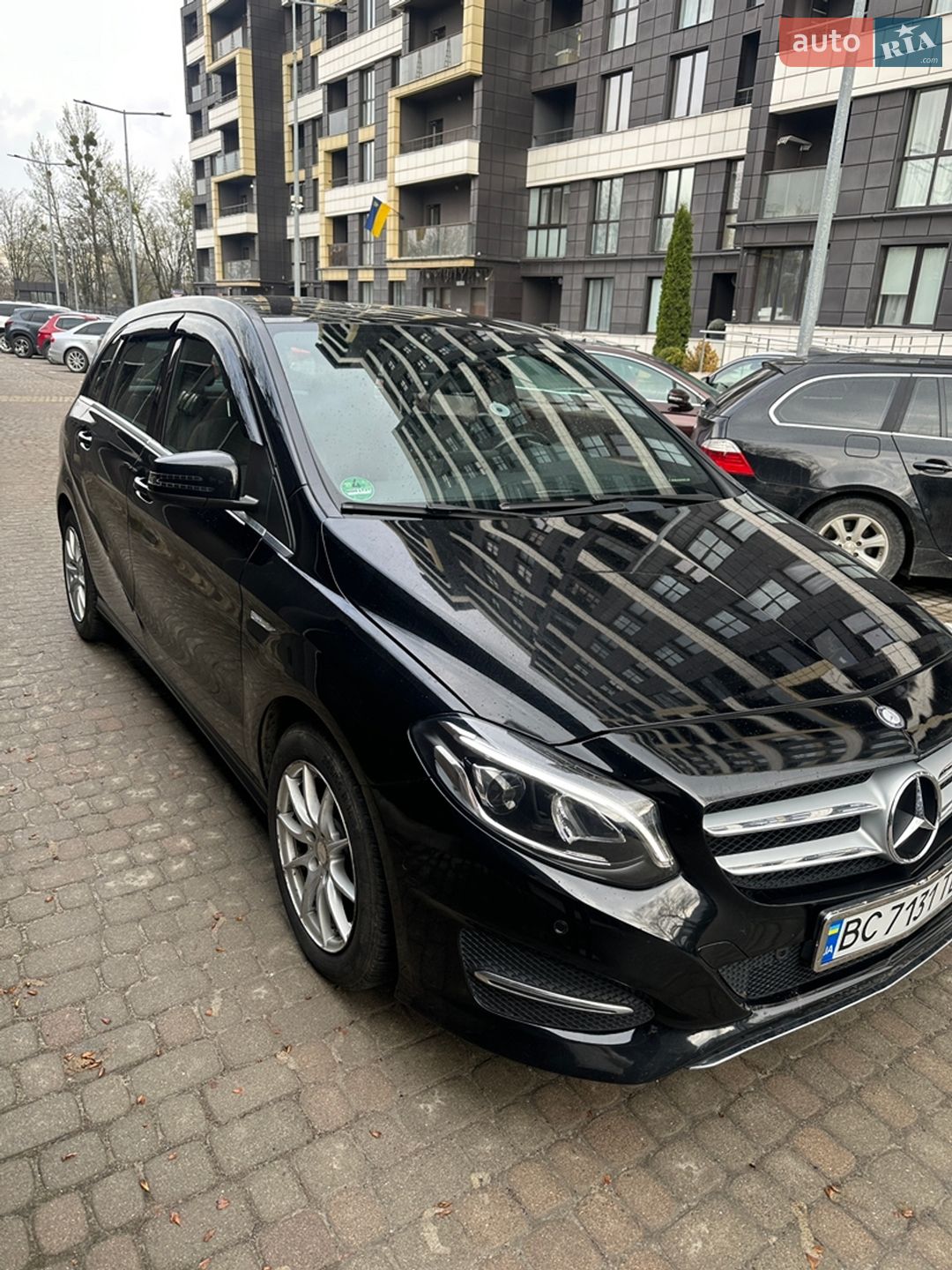 Mercedes-Benz B-Class 2015 VIN WDD2462121J325935 фото оголошення 5 з 37