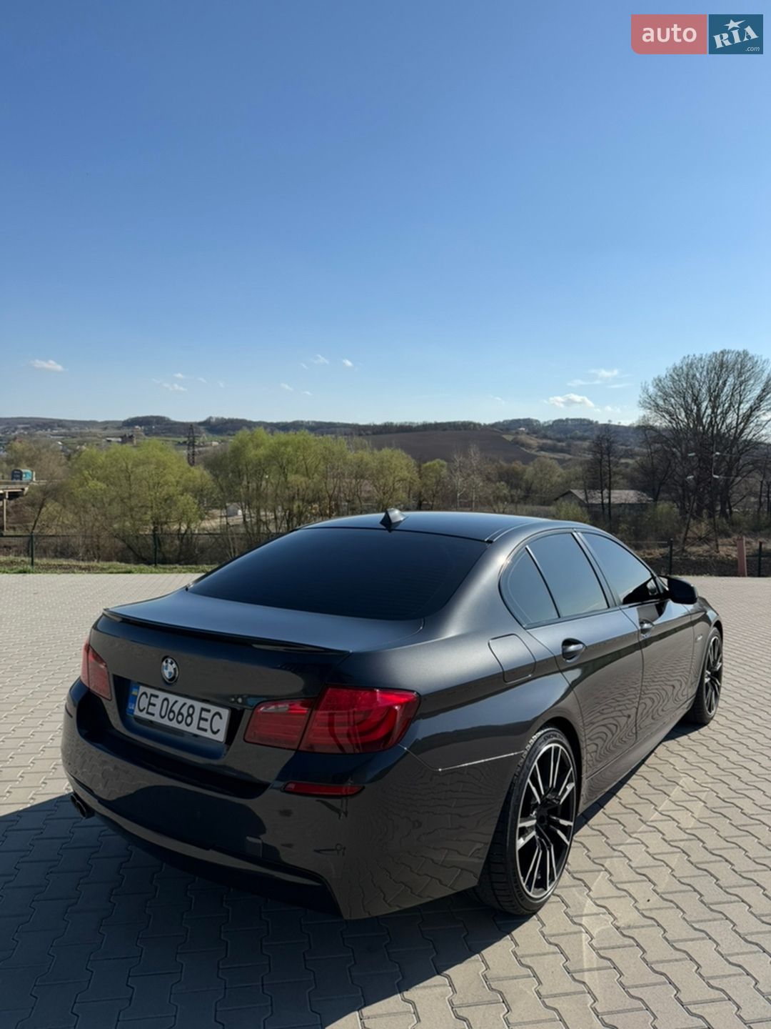BMW 5 Series 2012 VIN WBAXA11040DX22934 фото оголошення 5 з 59