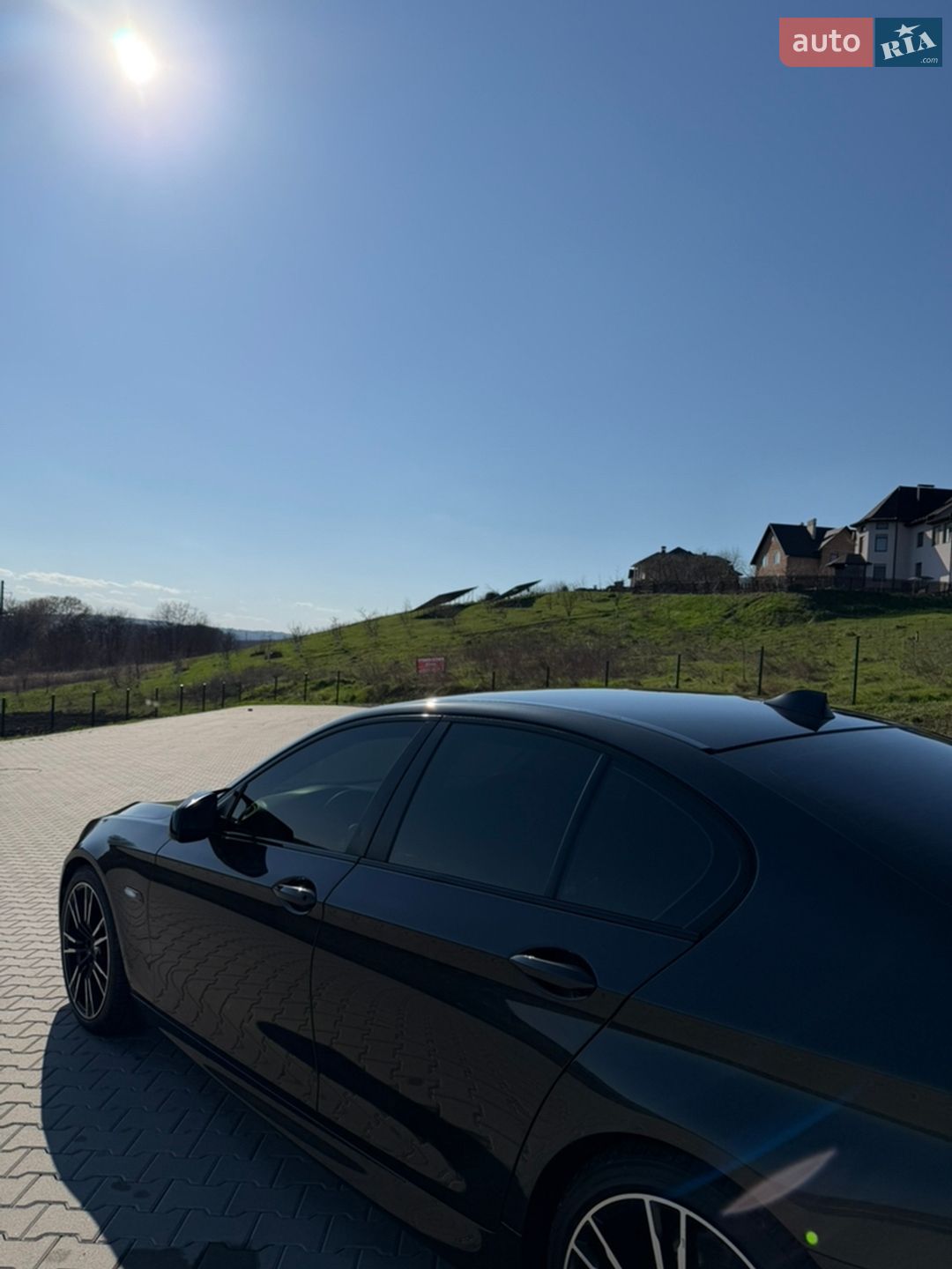 BMW 5 Series 2012 VIN WBAXA11040DX22934 фото оголошення 8 з 59