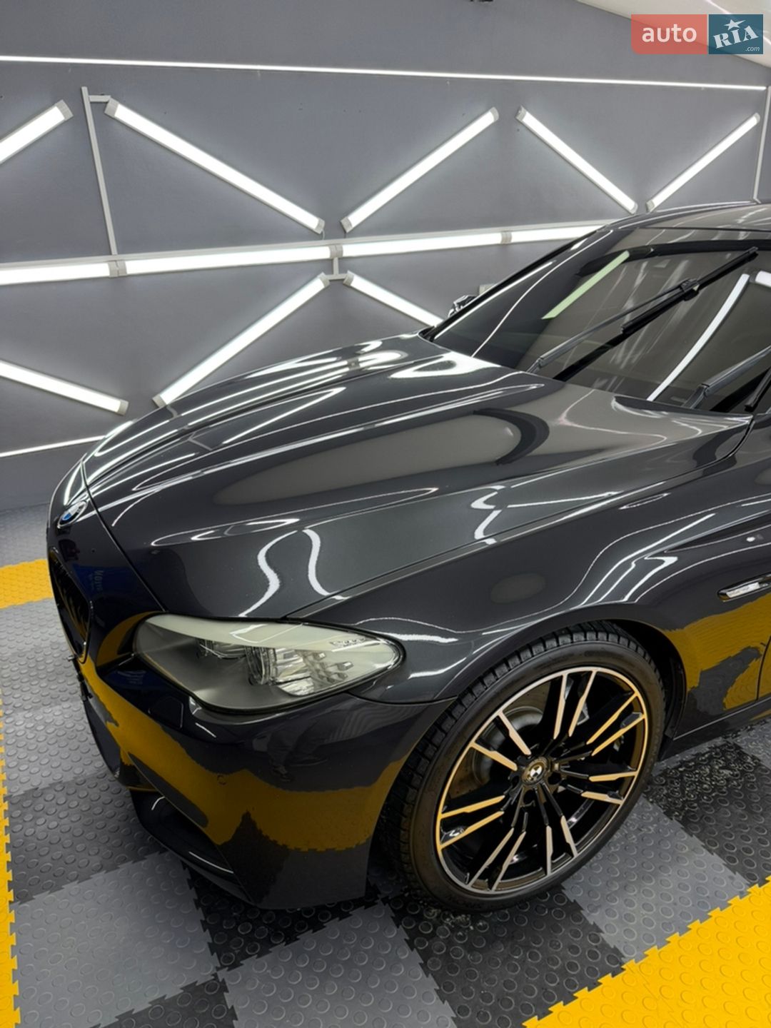 BMW 5 Series 2012 VIN WBAXA11040DX22934 фото оголошення 15 з 59