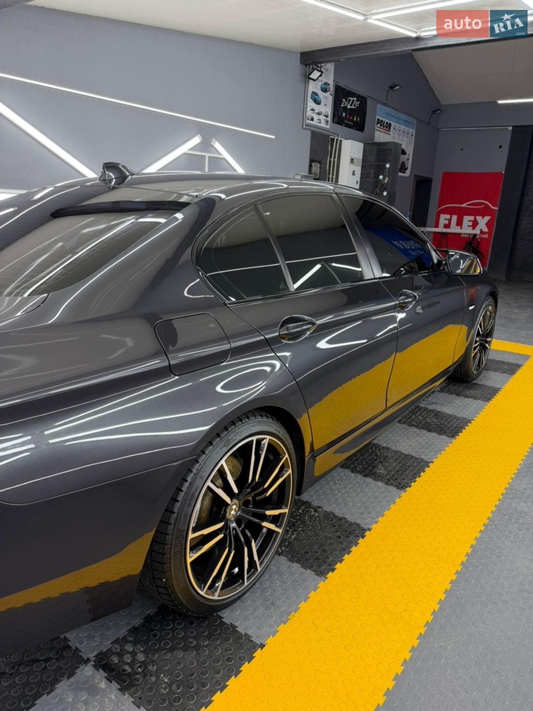 BMW 5 Series 2012 VIN WBAXA11040DX22934 фото оголошення 22 з 59
