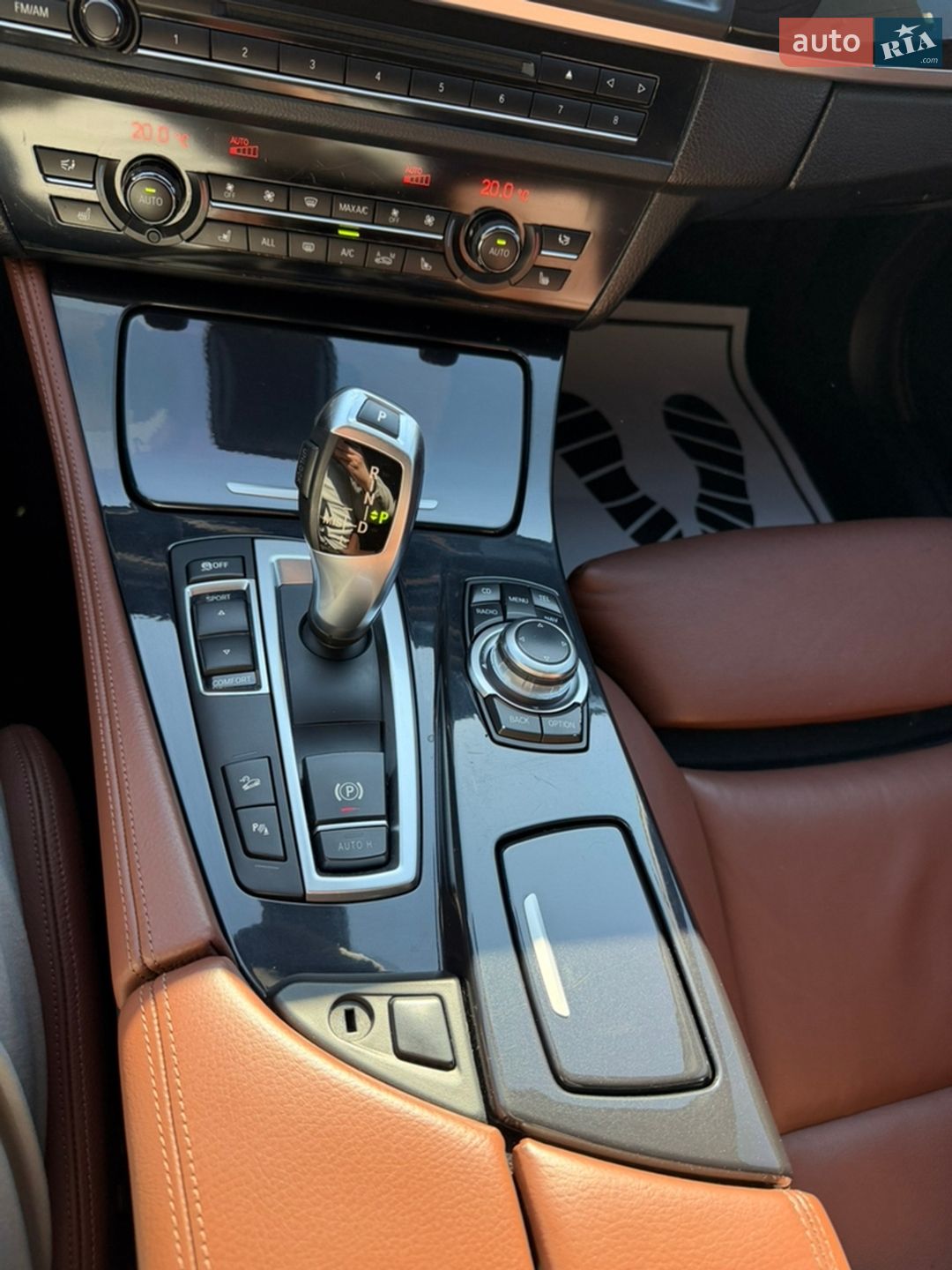 BMW 5 Series 2012 VIN WBAXA11040DX22934 фото оголошення 59 з 59