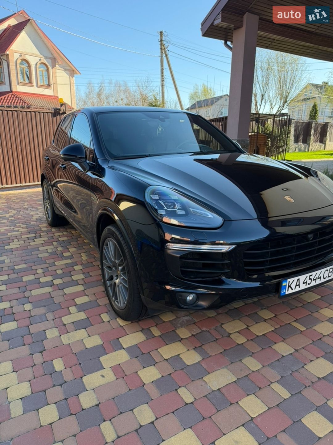 Porsche Cayenne 2017 VIN WP1AE2A21JLA70428 фото оголошення 8 з 23