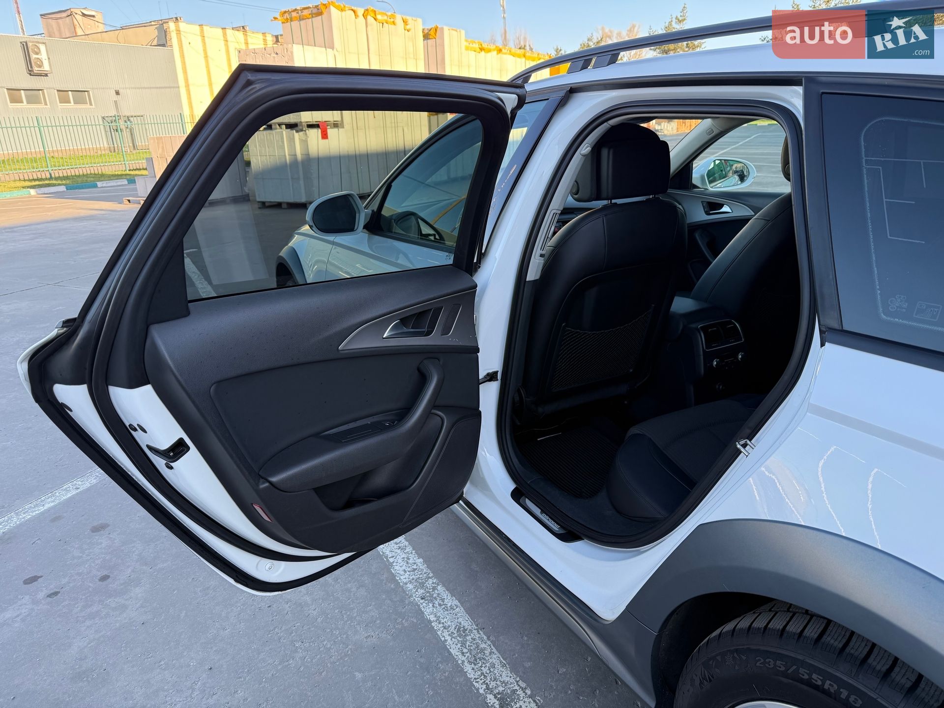 Audi A6 Allroad 2013 VIN WAUZZZ4G6EN024478 фото оголошення 17 з 26