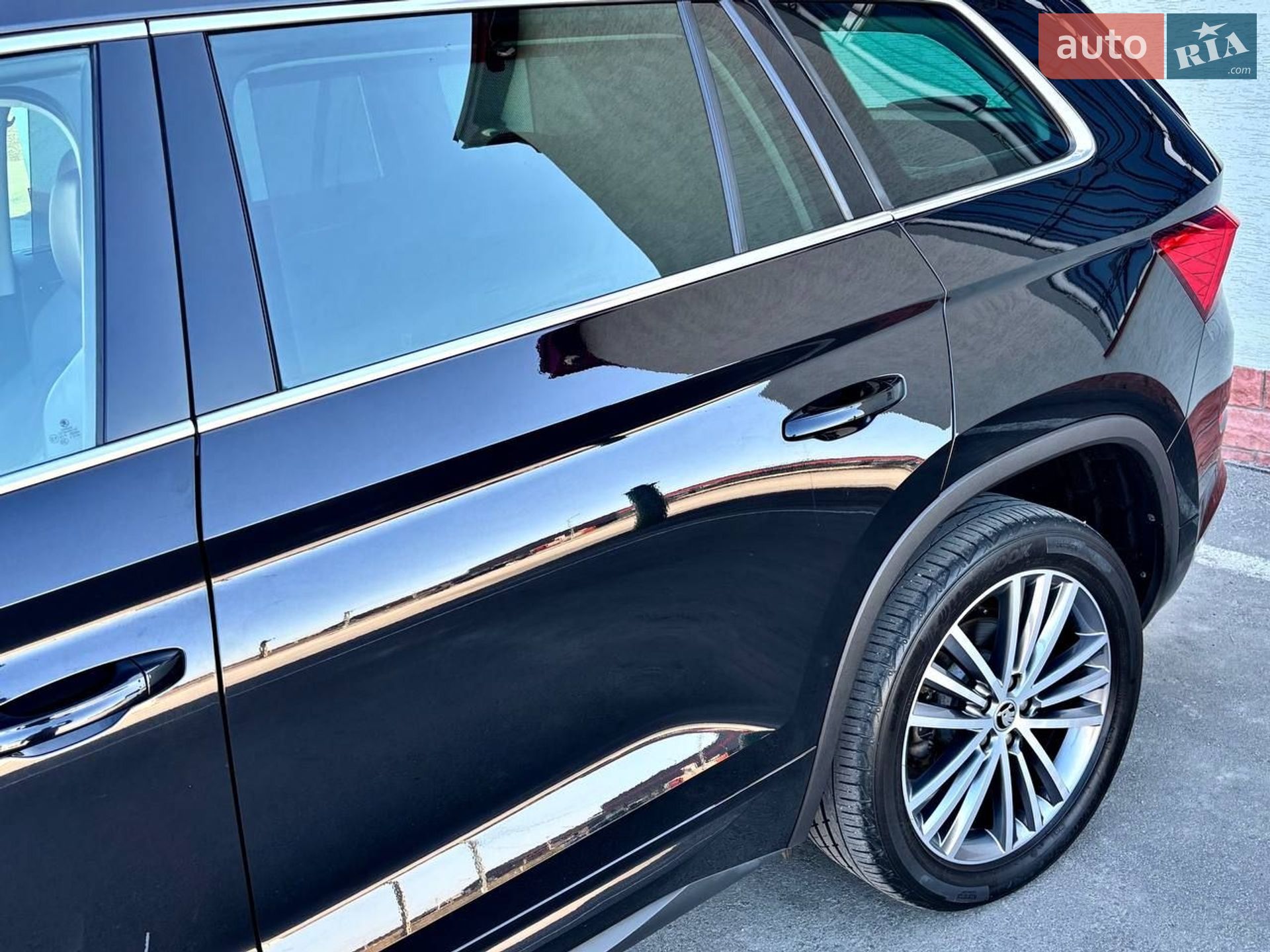 Skoda Kodiaq 2021 VIN TMBLN9NS6M8053273 фото оголошення 27 з 147