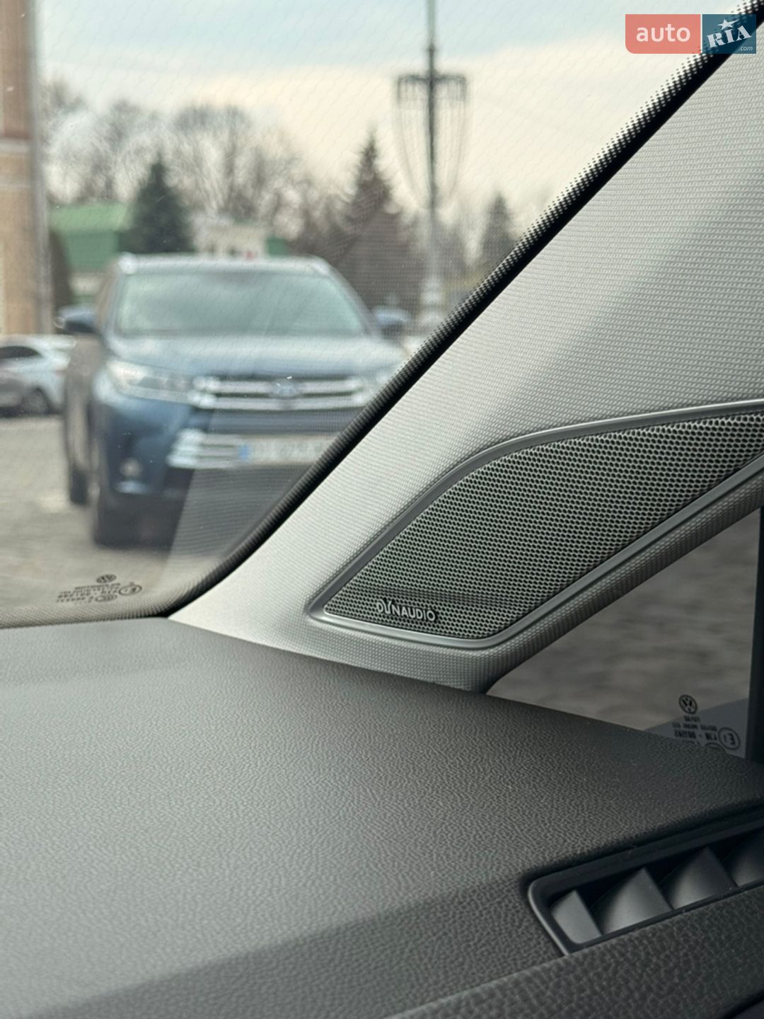 Volkswagen e-Golf 2015 VIN WVWZZZAUZGW907331 фото оголошення 23 з 24