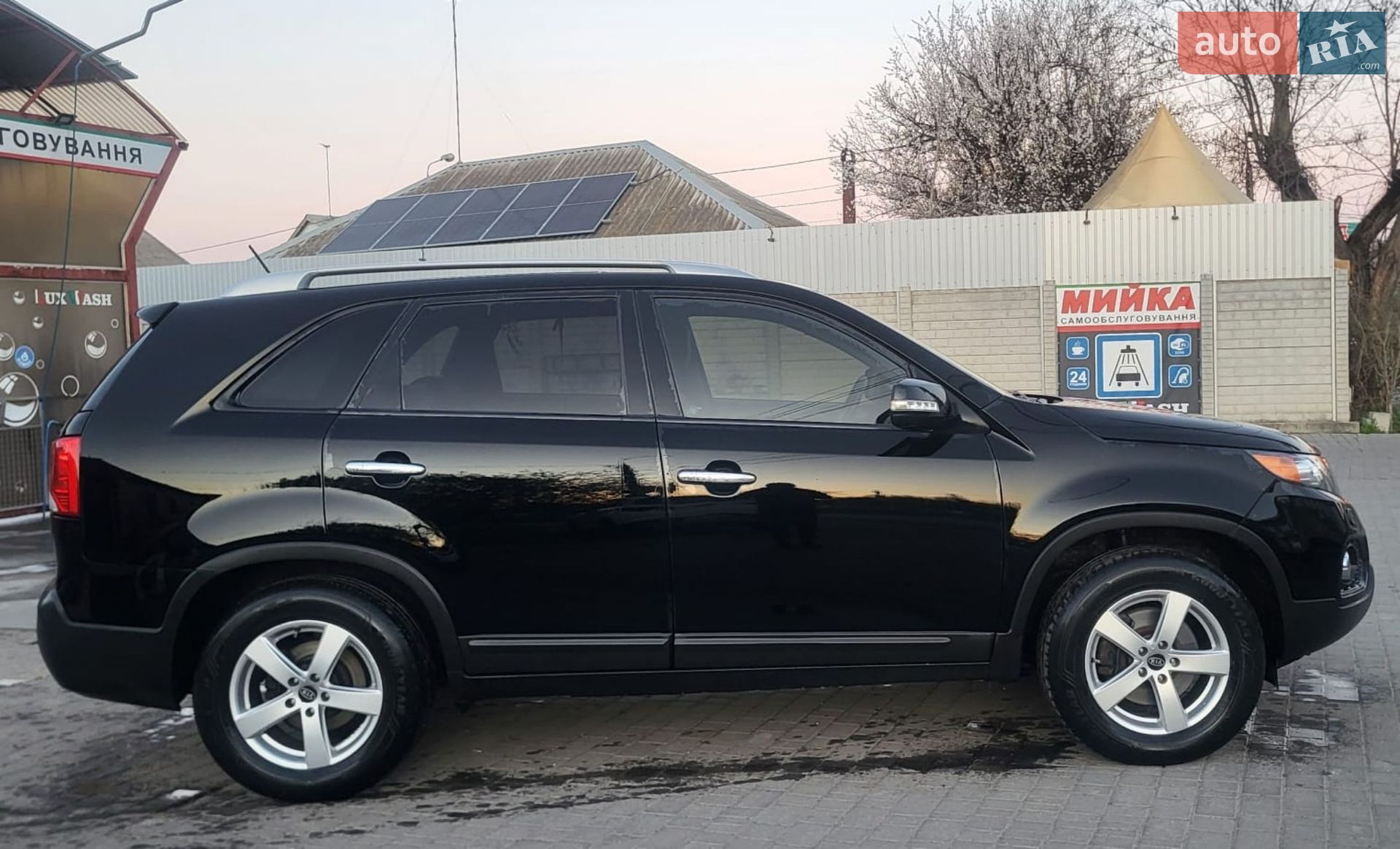 Kia Sorento 2011 VIN KNAKU814DC5201582 фото оголошення 10 з 21