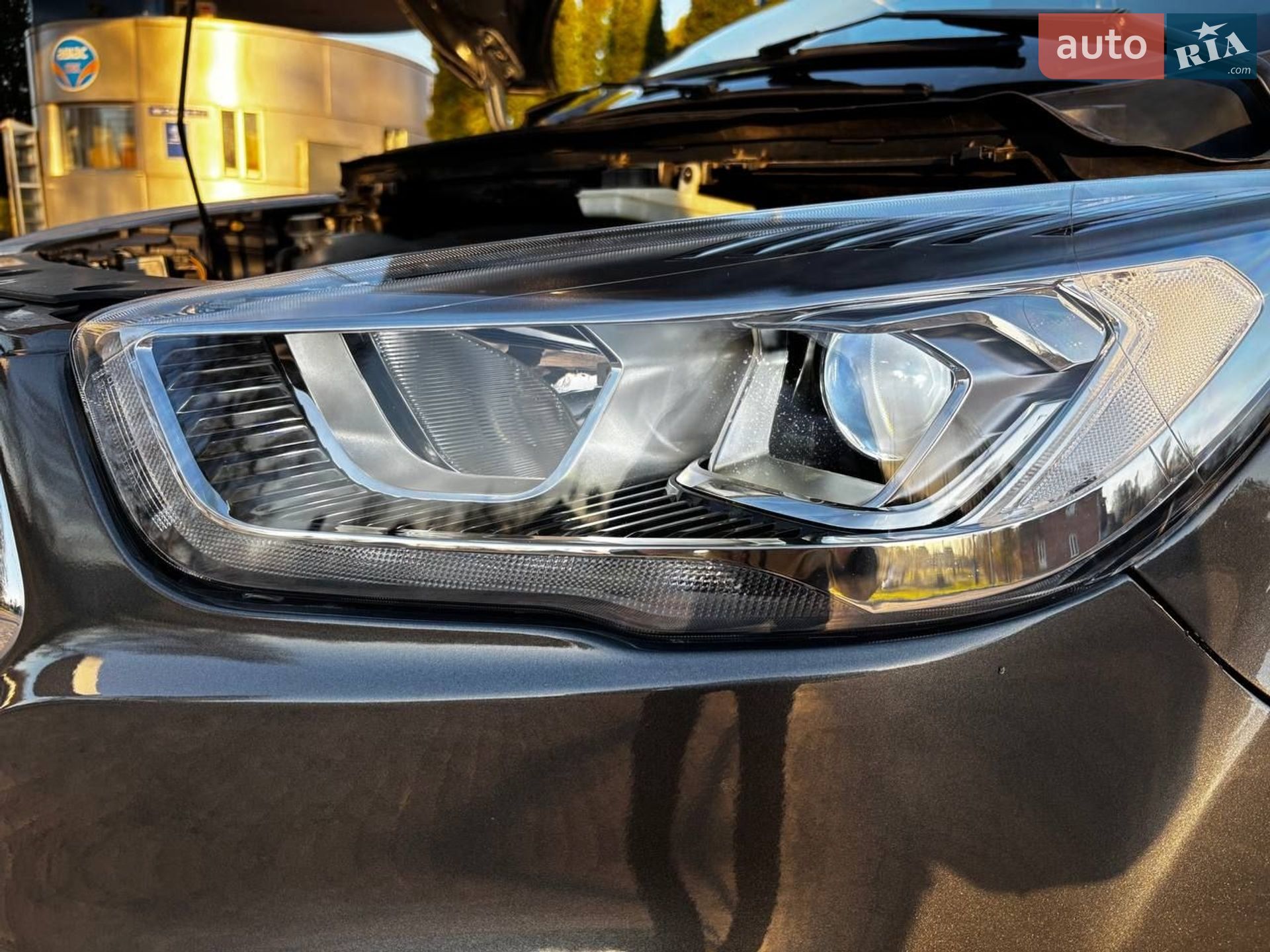 Ford Kuga 2019 VIN WF0AXXWPMAKY71045 фото оголошення 4 з 15