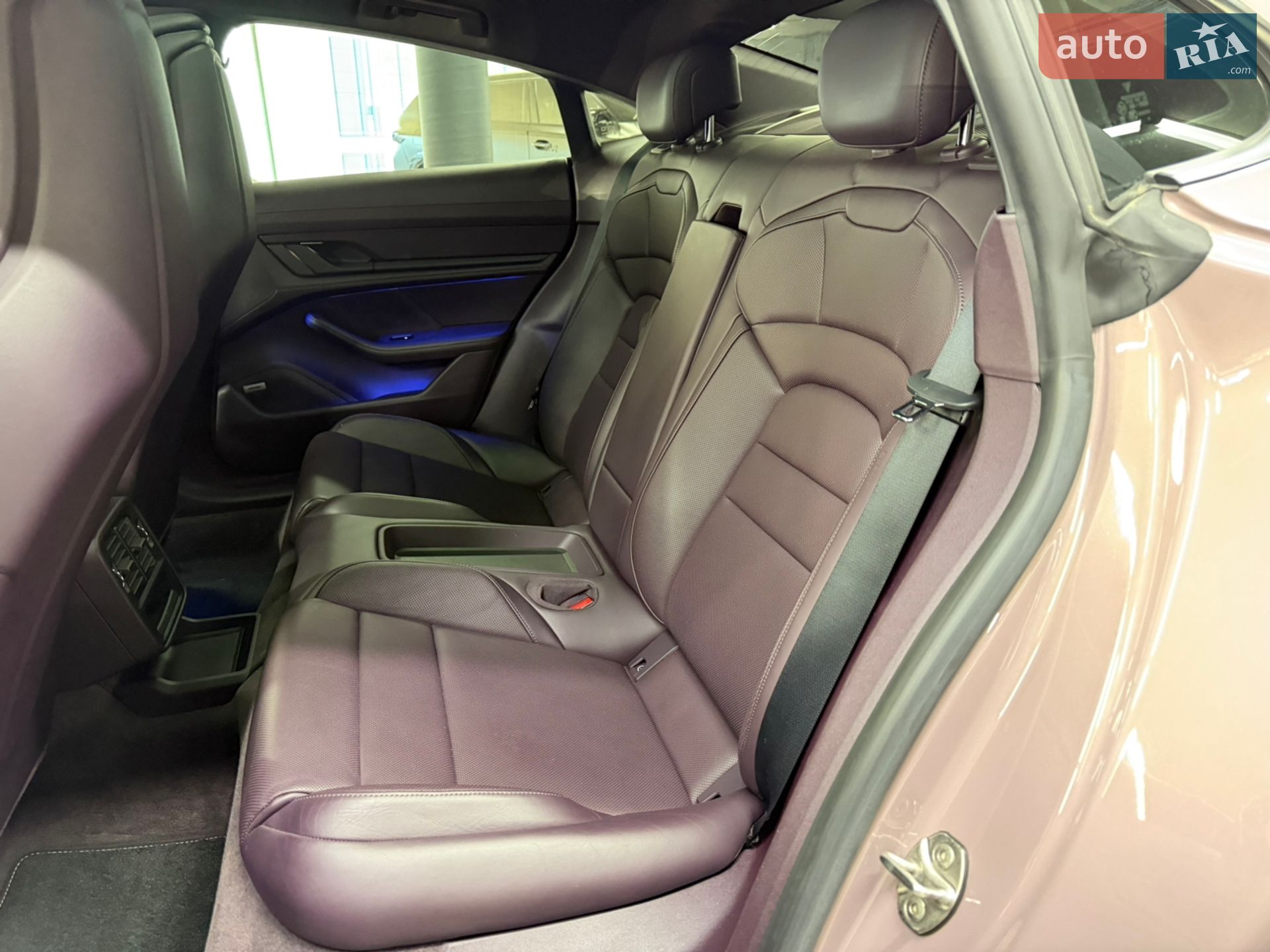 Porsche Taycan 2021 VIN WP0AA2Y19MSA19007 фото оголошення 24 з 31