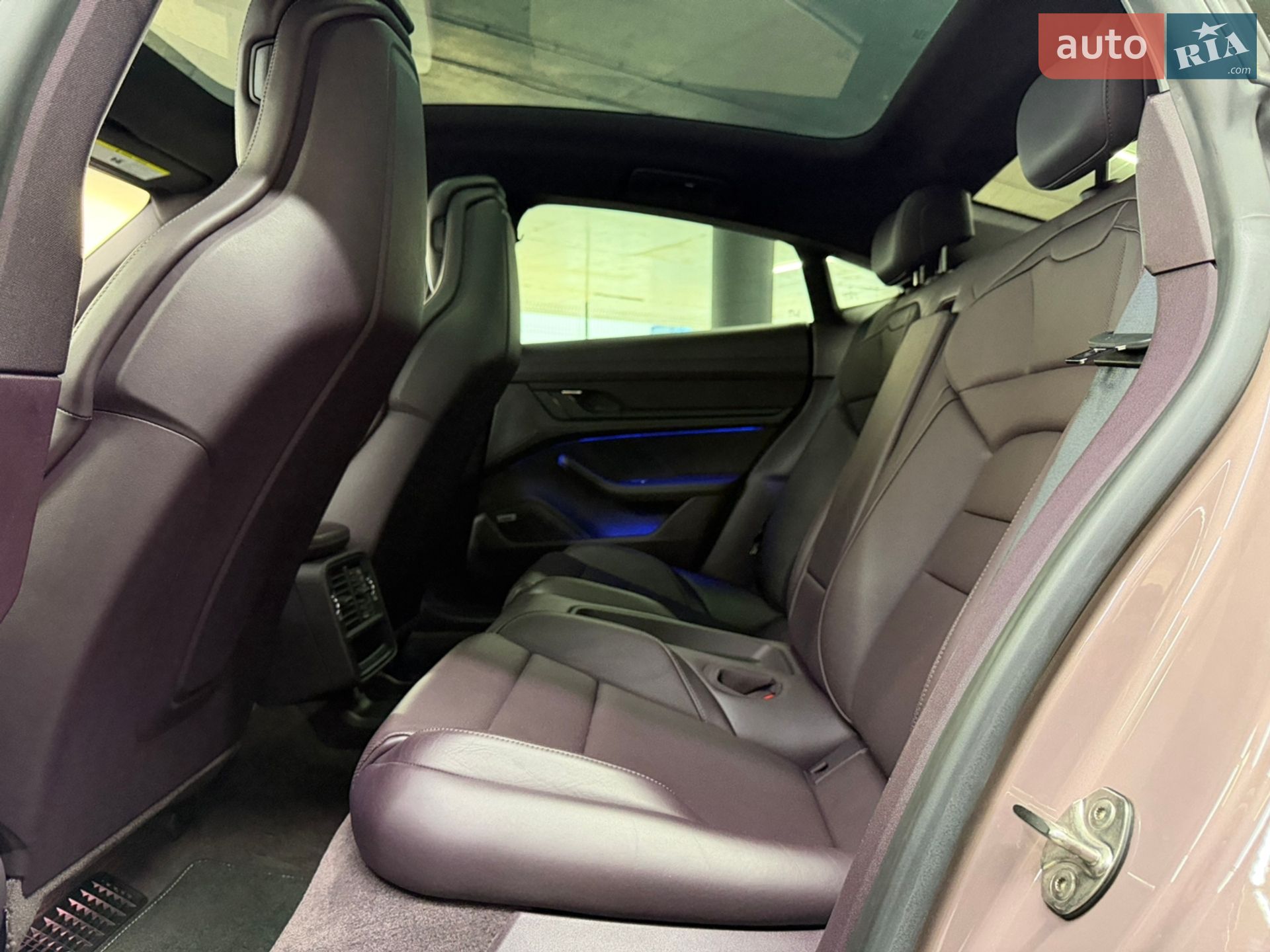 Porsche Taycan 2021 VIN WP0AA2Y19MSA19007 фото оголошення 26 з 31