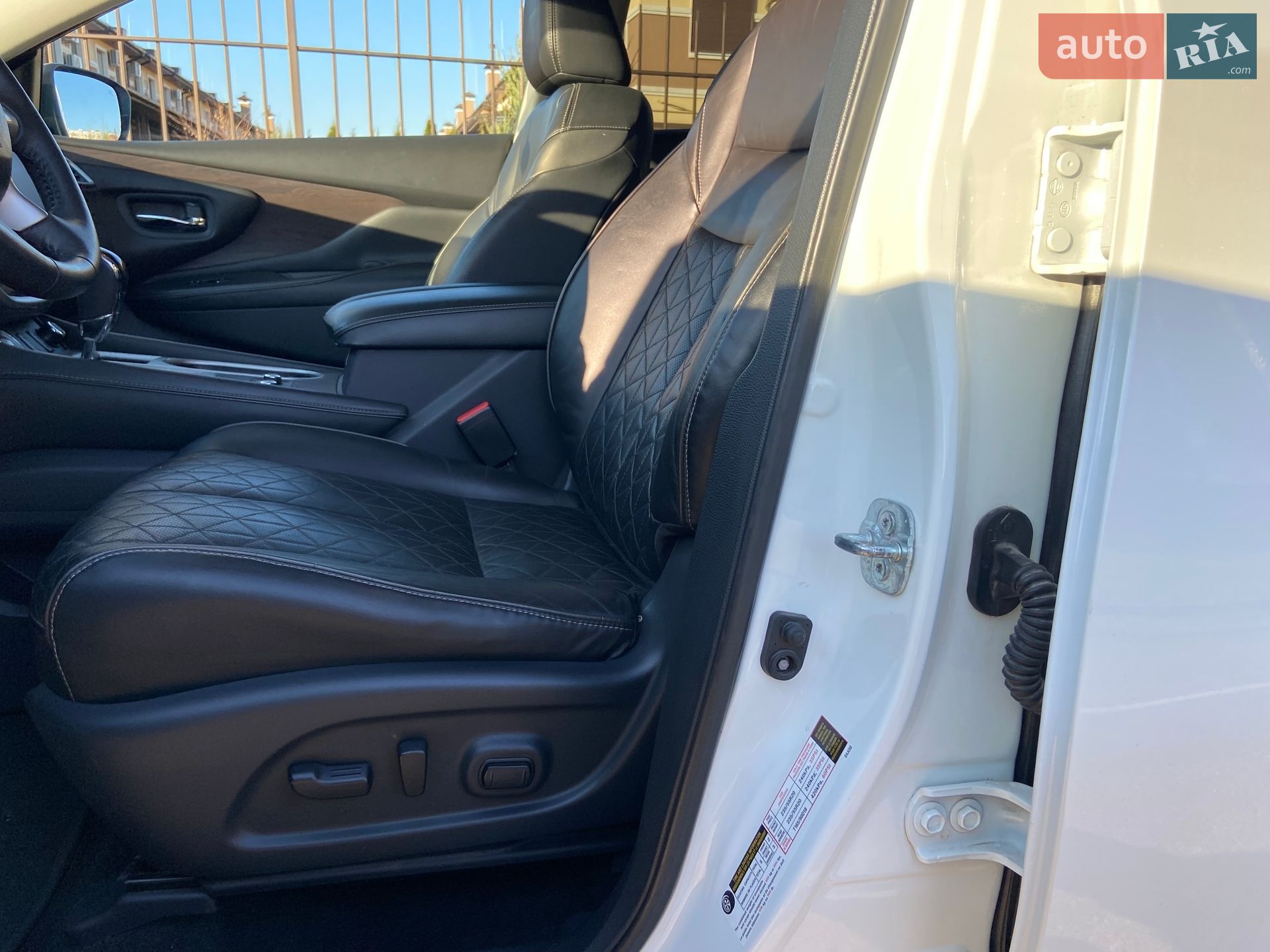 Nissan Murano 2019 VIN 5N1AZ2MJ1KN159409 фото оголошення 12 з 17