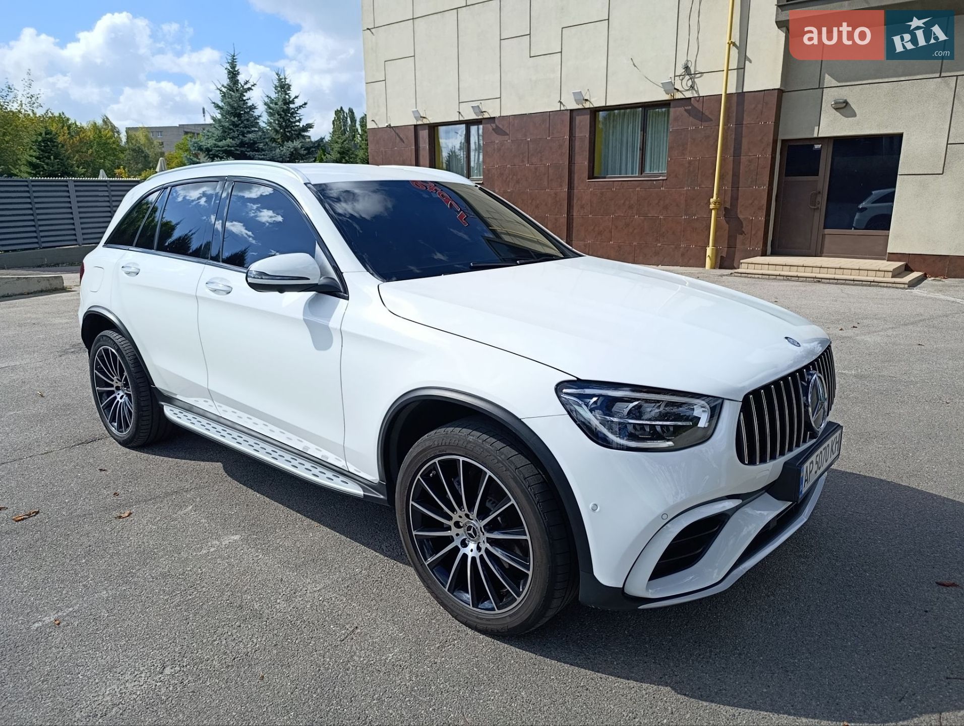 Mercedes-Benz GLC-Class 2022 VIN W1N0G8EBXNV390984 фото оголошення 21 з 33
