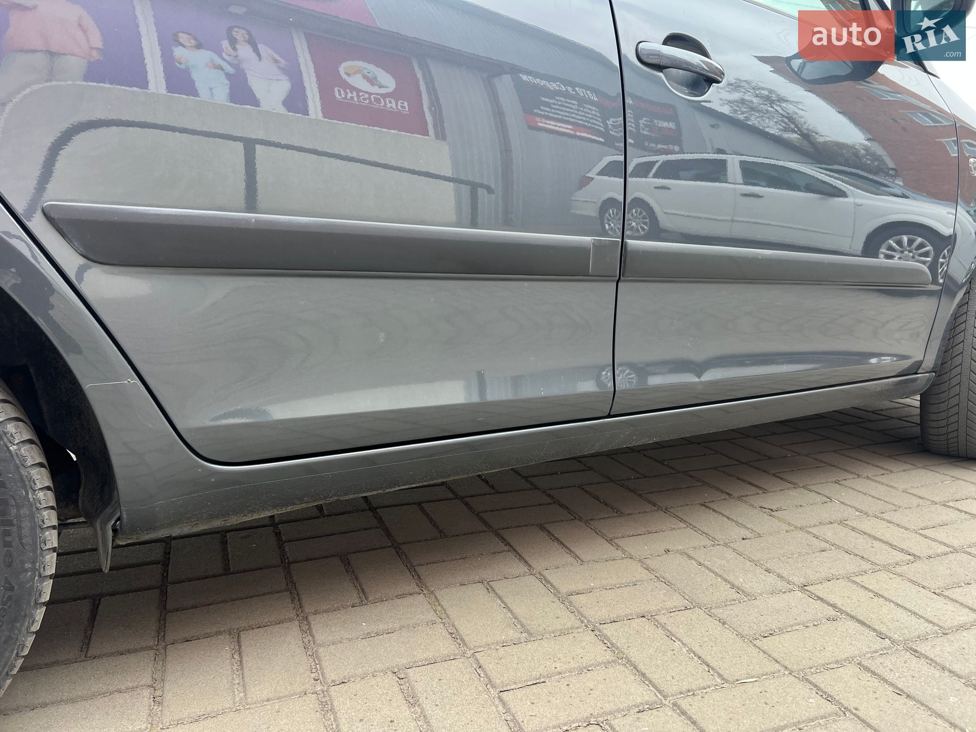 Skoda Fabia 2010 VIN TMBGC65J1A3088518 фото оголошення 13 з 63