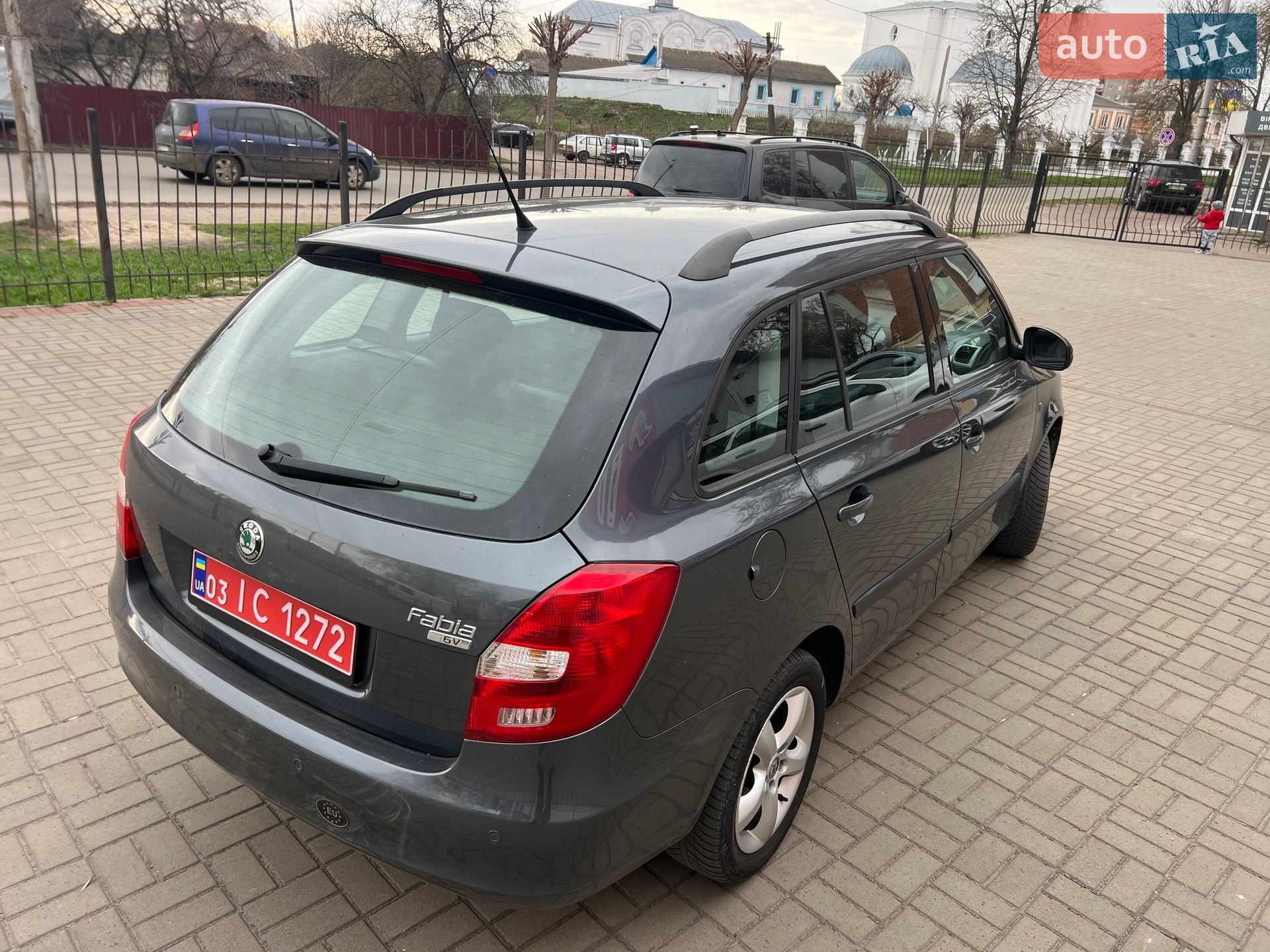 Skoda Fabia 2010 VIN TMBGC65J1A3088518 фото оголошення 17 з 63