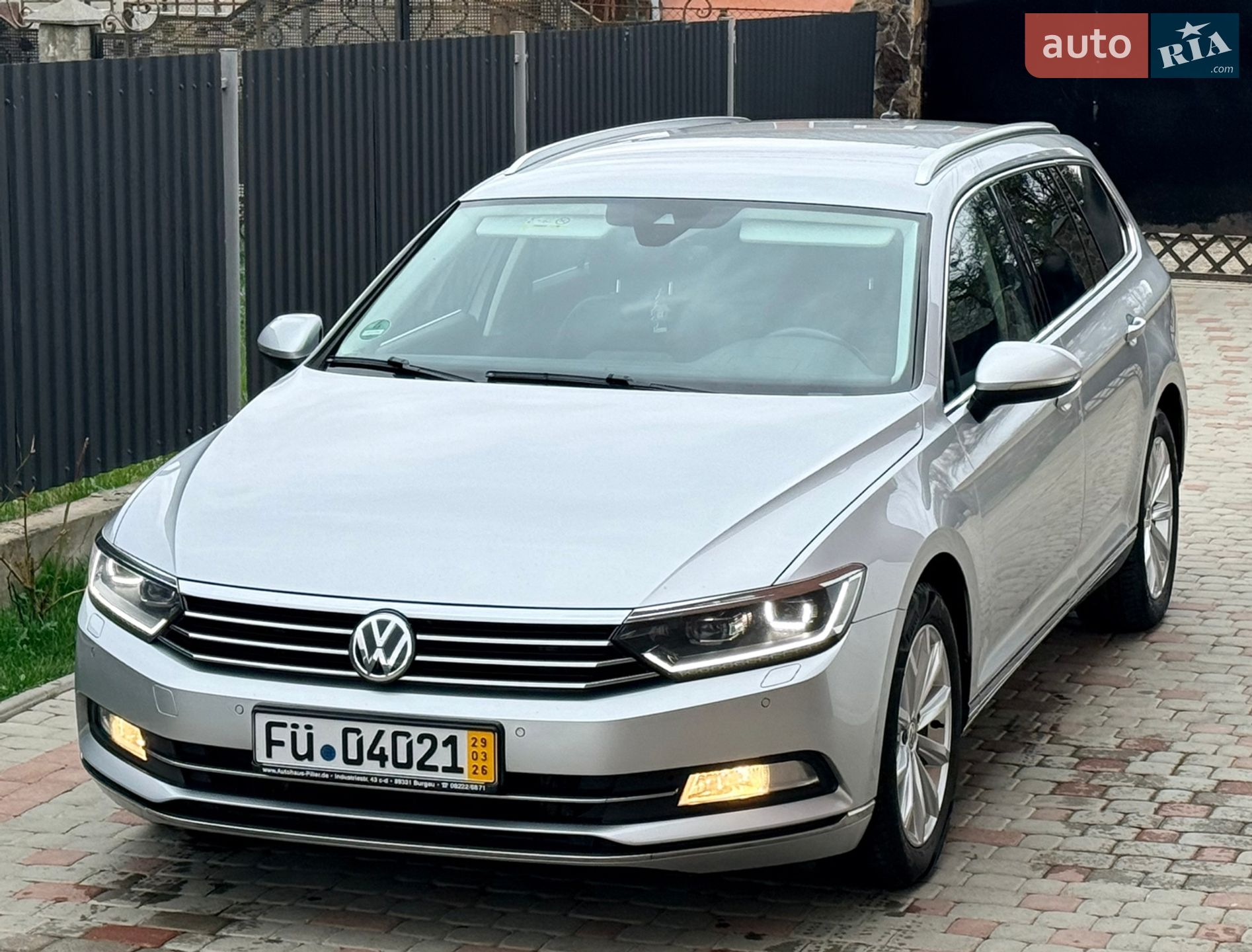 Volkswagen Passat 2019 VIN WVWZZZ3CZKE088465 фото оголошення 16 з 59