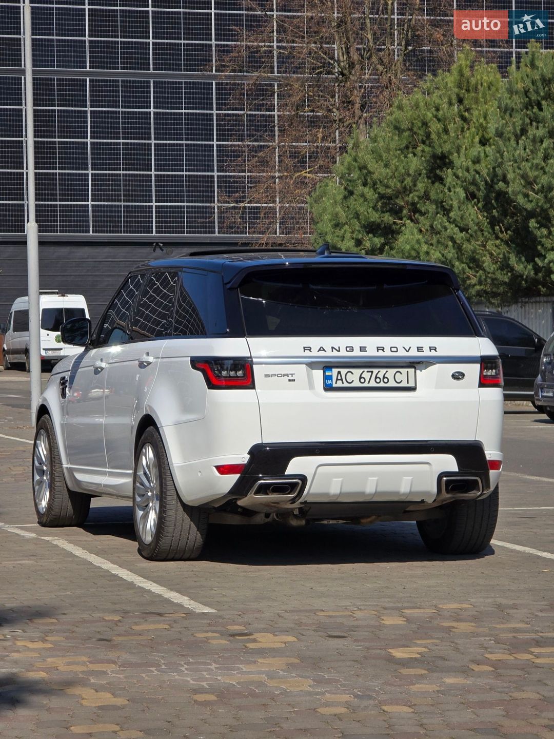 Land Rover Range Rover Sport 2020 VIN SALWR2SU1LA739980 фото оголошення 4 з 26