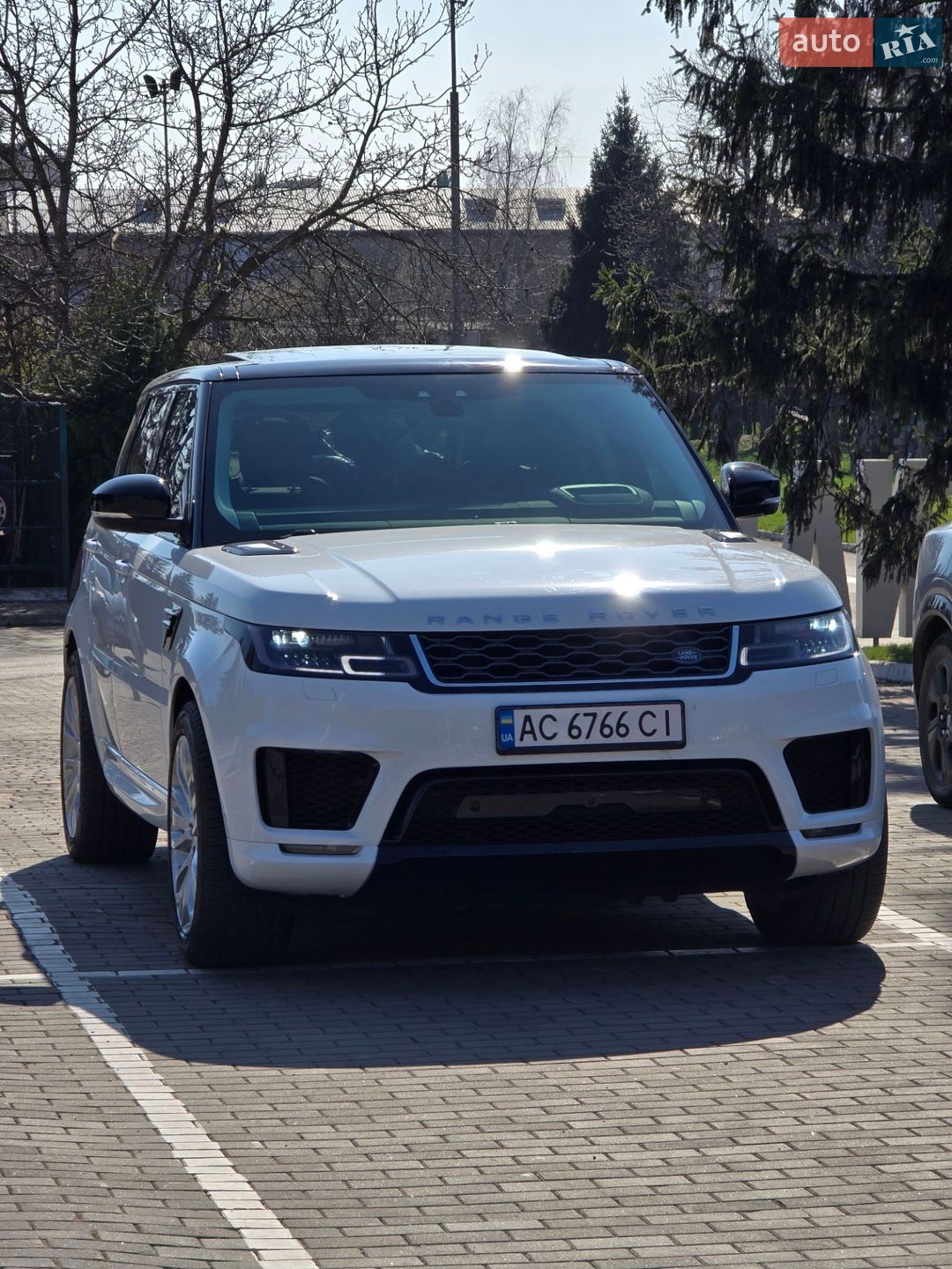 Land Rover Range Rover Sport 2020 VIN SALWR2SU1LA739980 фото оголошення 5 з 26