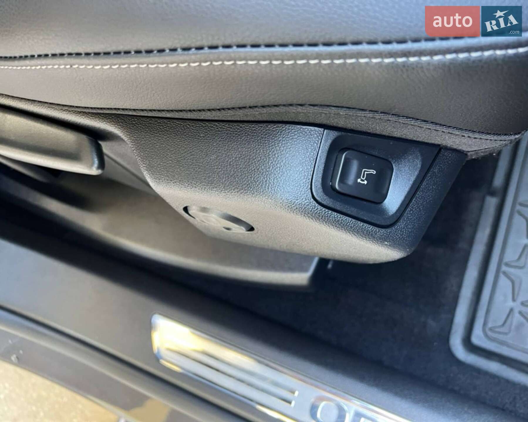 Opel Grandland X 2019 VIN W0VZJEHZXKS323666 фото оголошення 39 з 67