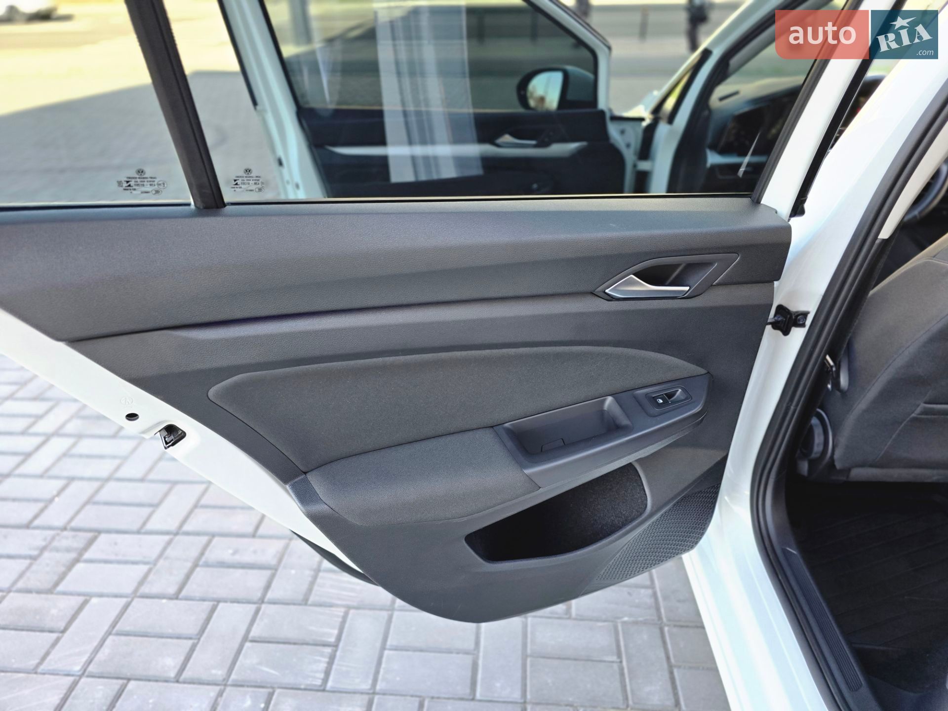 Volkswagen Golf 2020 VIN WVWZZZCDZMW503442 фото оголошення 9 з 51
